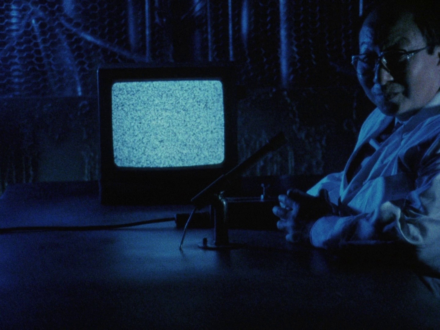 Tetsuo II: Body Hammer (1992) —  shot,  lighting