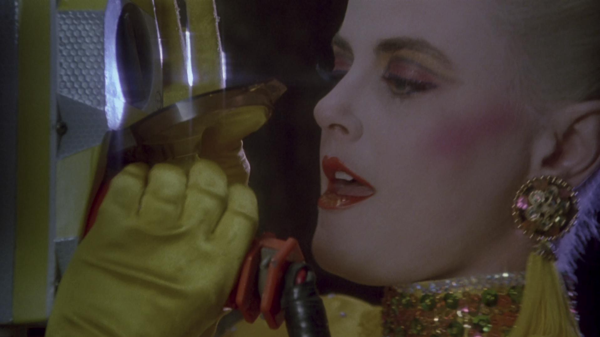 Strictly Ballroom (1992) —  shot,  lighting