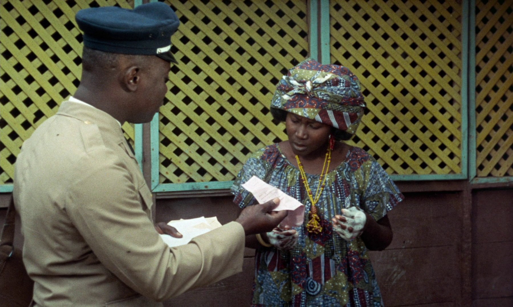 Mandabi (1968) —  shot,  lighting