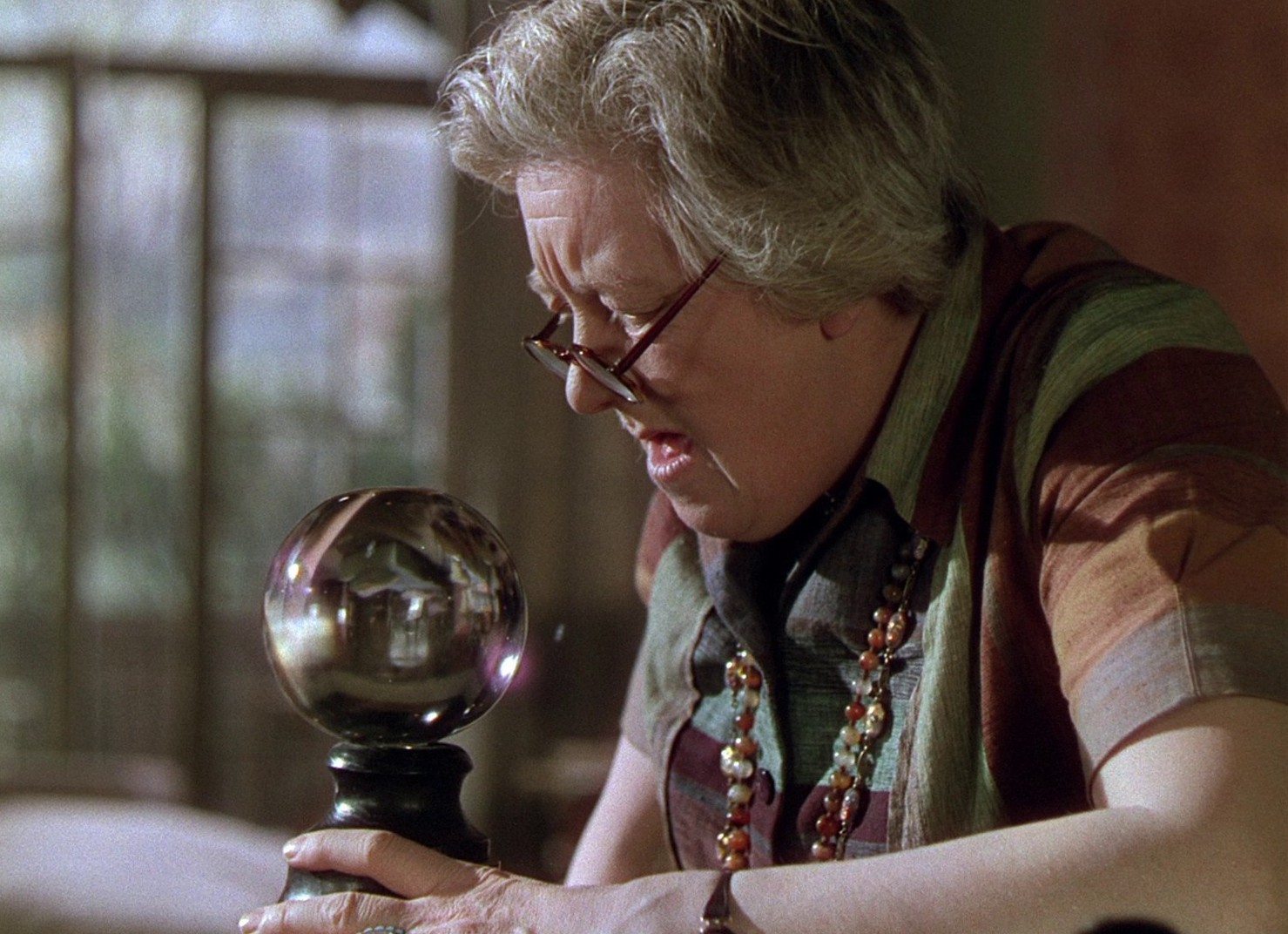 Blithe Spirit (1945) —  shot,  lighting