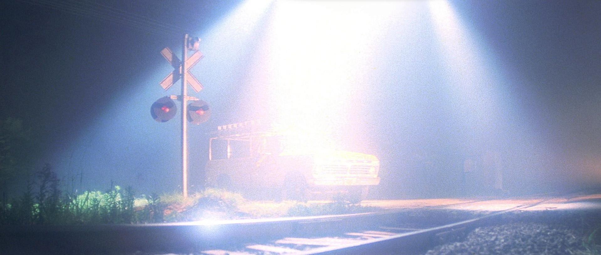 Close Encounters of the Third Kind (1977) —  shot,  lighting