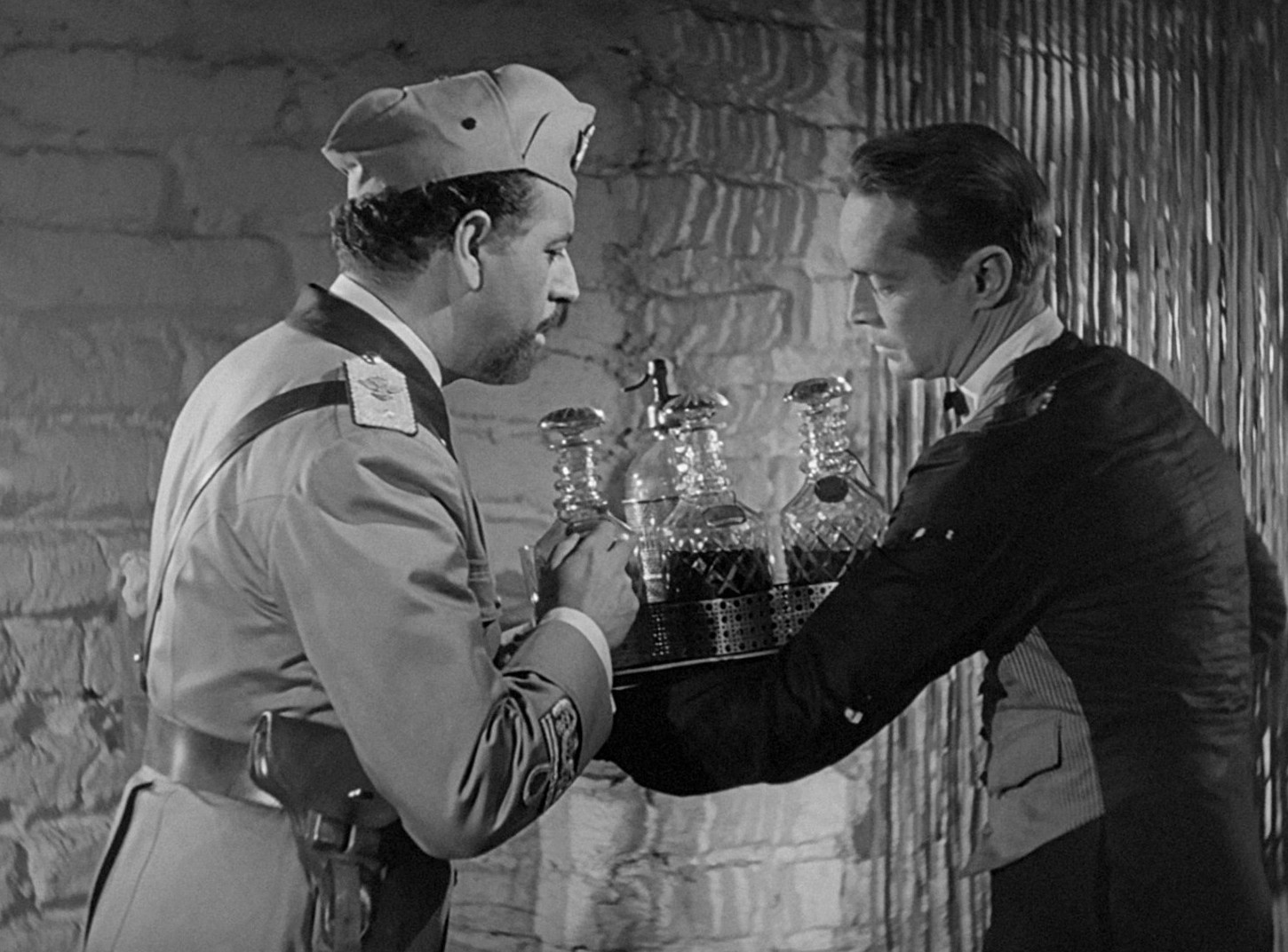 Five Graves to Cairo (1943) —  shot,  lighting