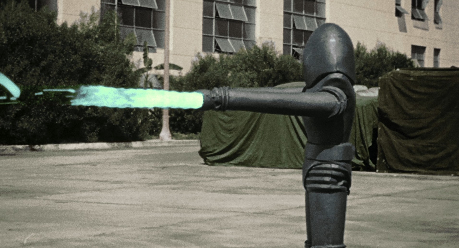 Earth vs. the Flying Saucers (1956) —  shot,  lighting