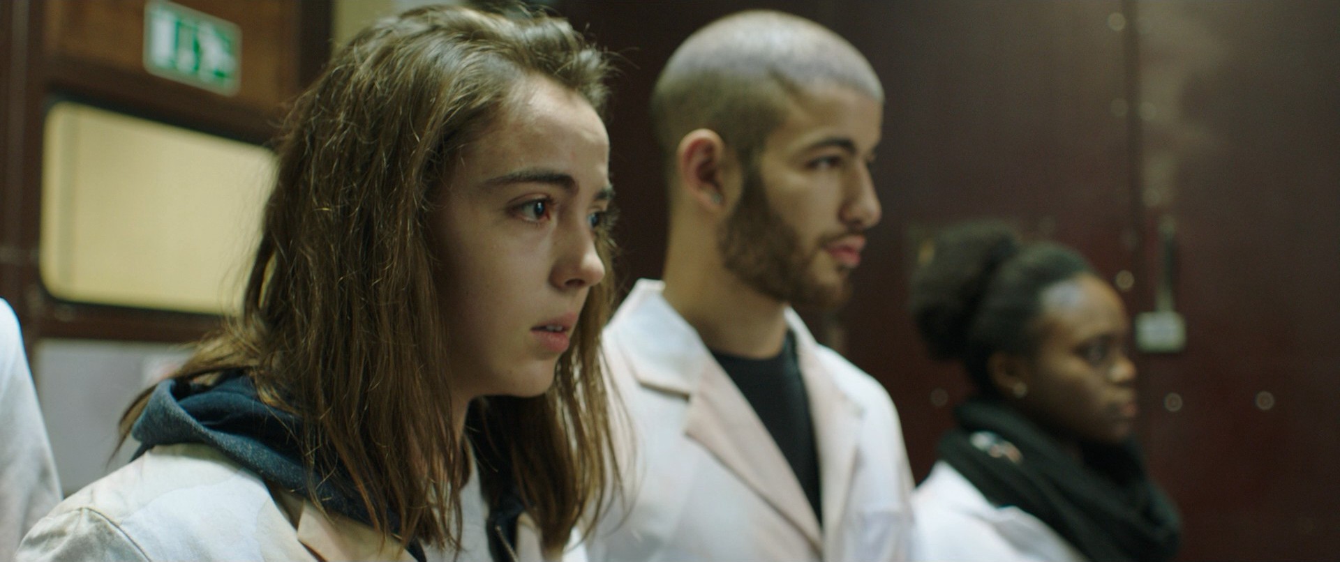 Raw (2016) —  shot,  lighting