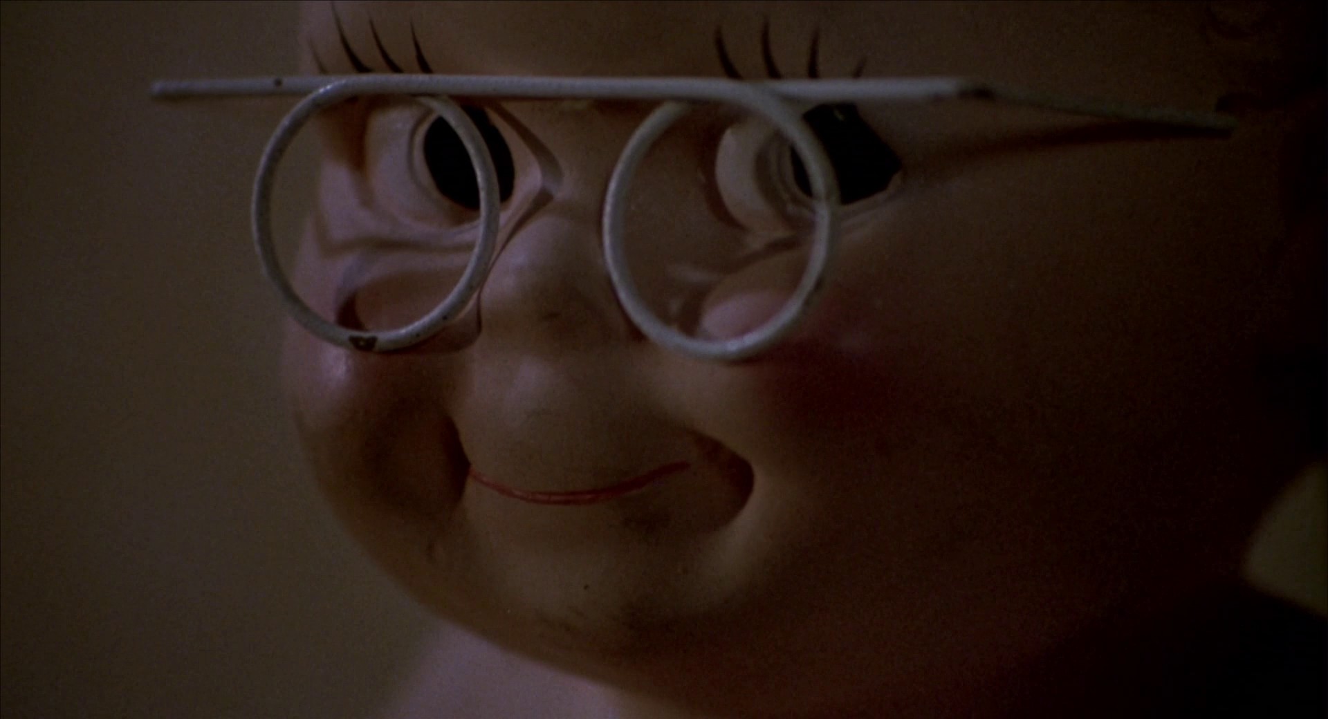 Jumpin' Jack Flash (1986) —  shot,  lighting