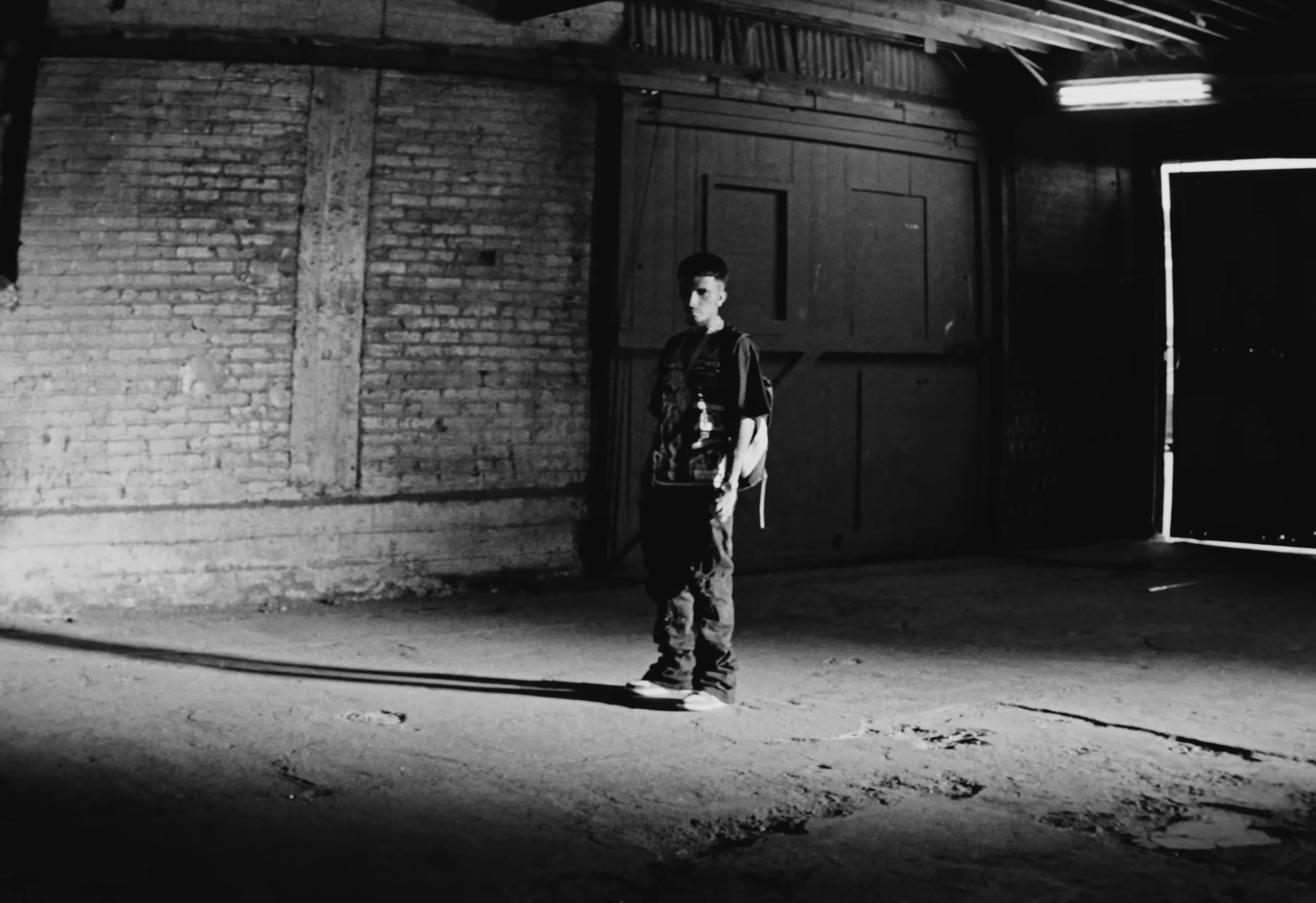 BRINGBLICK (2025) —  shot,  lighting