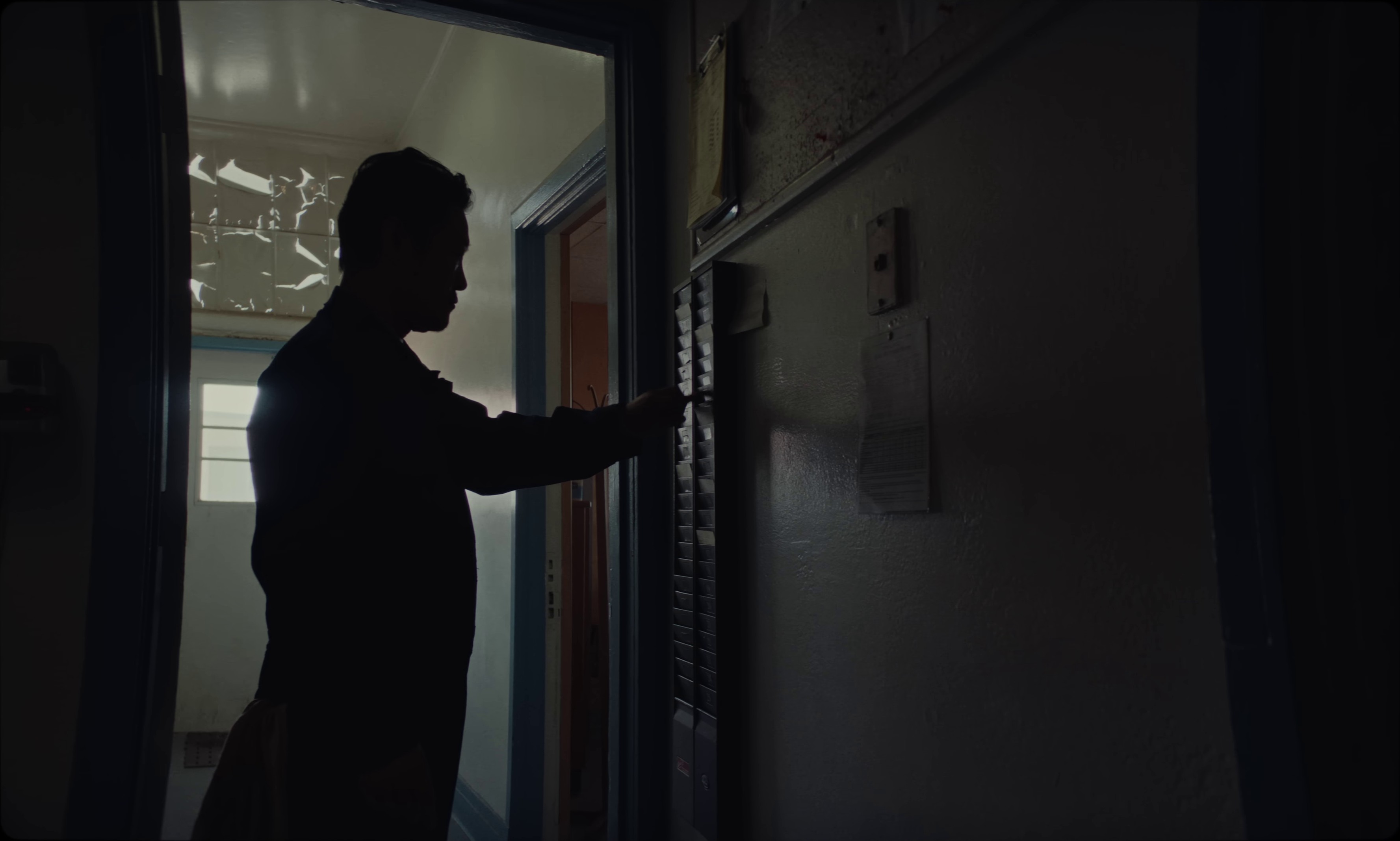 Undertow (2022) —  shot,  lighting