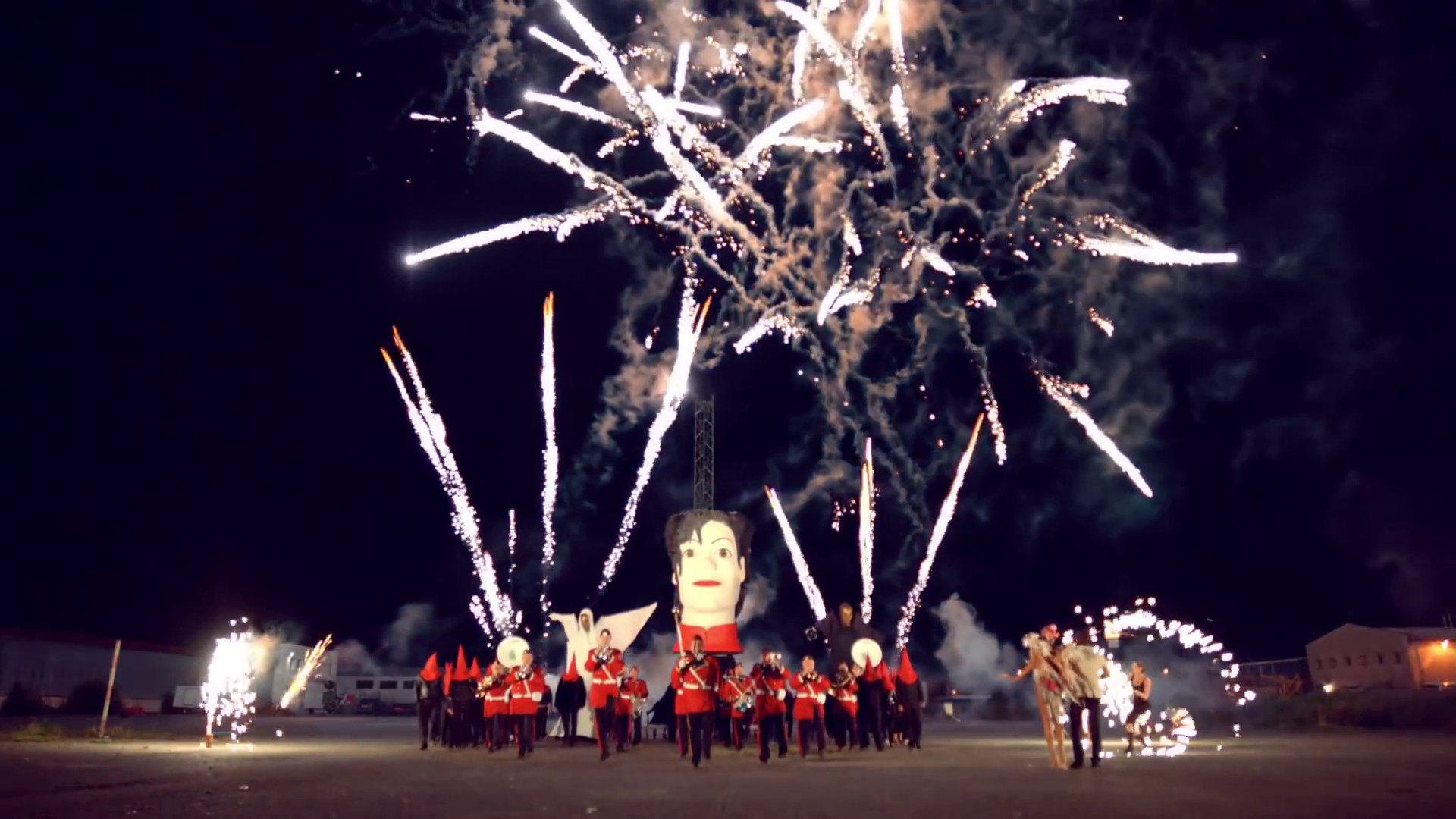 Runaway (long) (2010) —  shot,  lighting