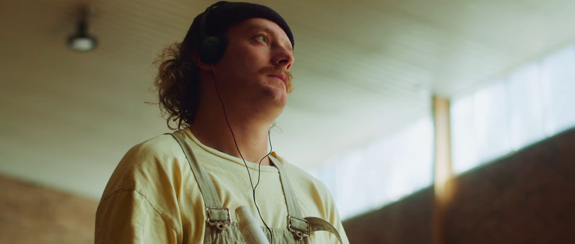 Beautiful Mind (2023) —  shot,  lighting