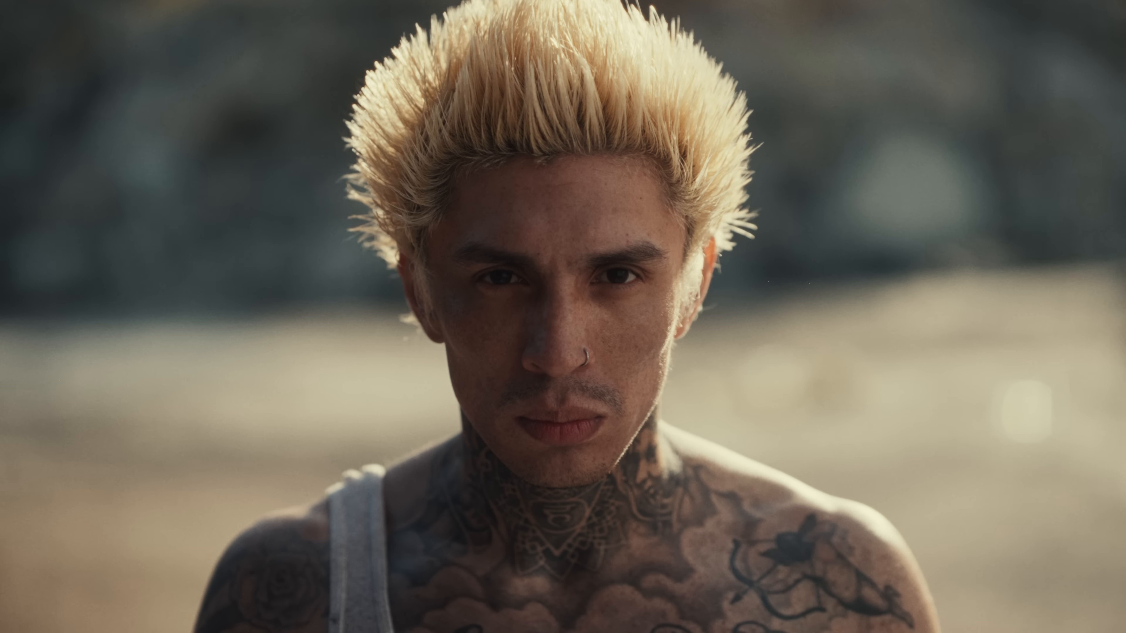 Beautiful People (2025) —  shot,  lighting