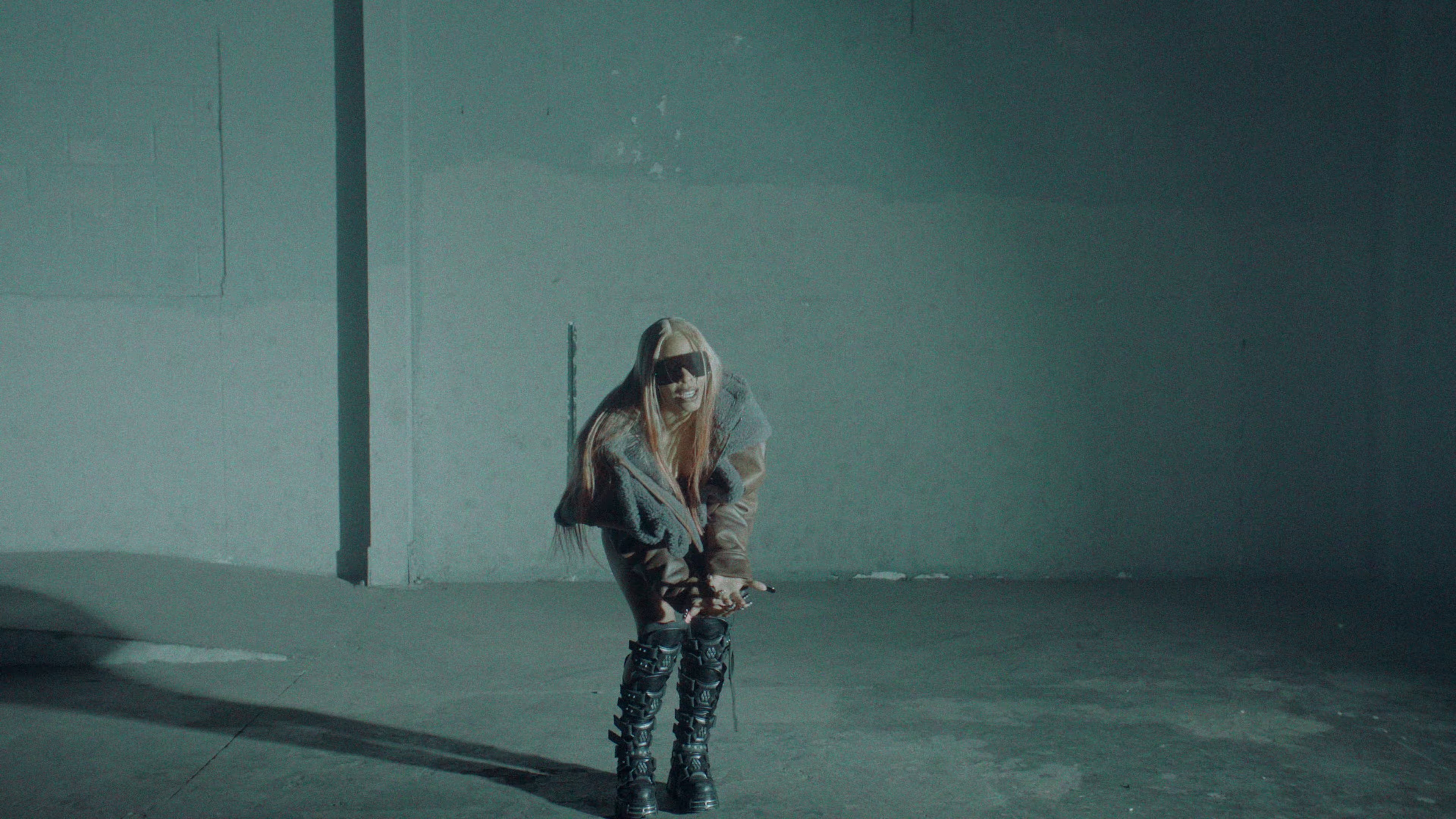 BUTTERFLY KISSES x CAN’T WIN EM ALL (2025) —  shot,  lighting