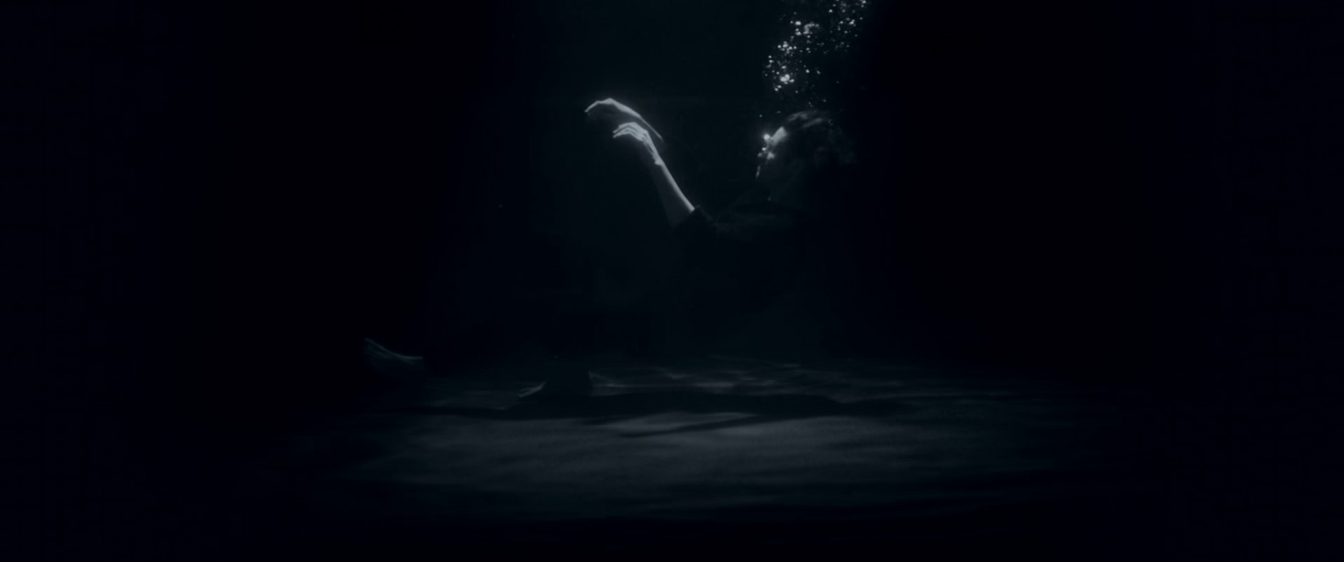 Trust Me Mate (2023) —  shot,  lighting