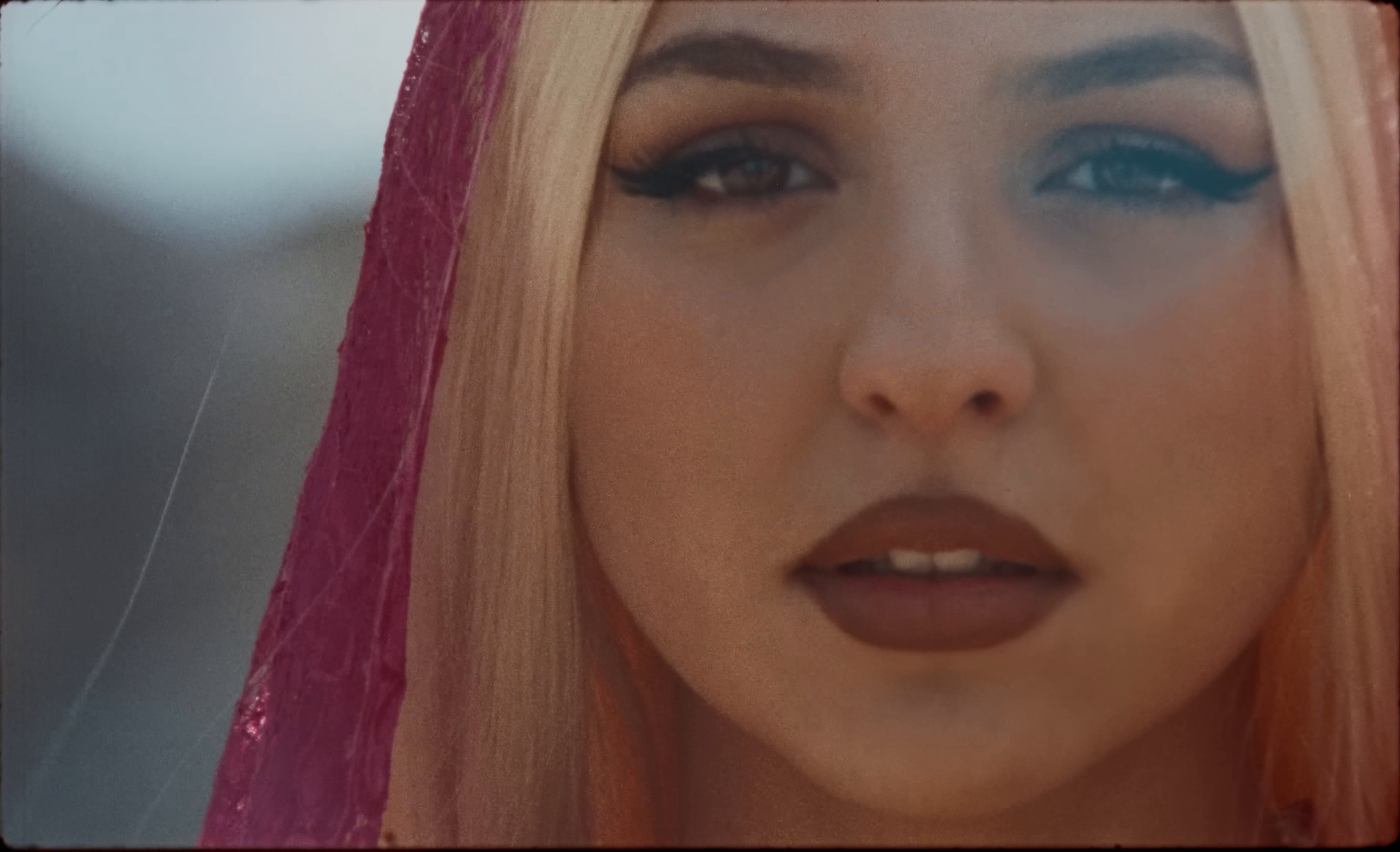 Não Gosta (2025) —  shot,  lighting