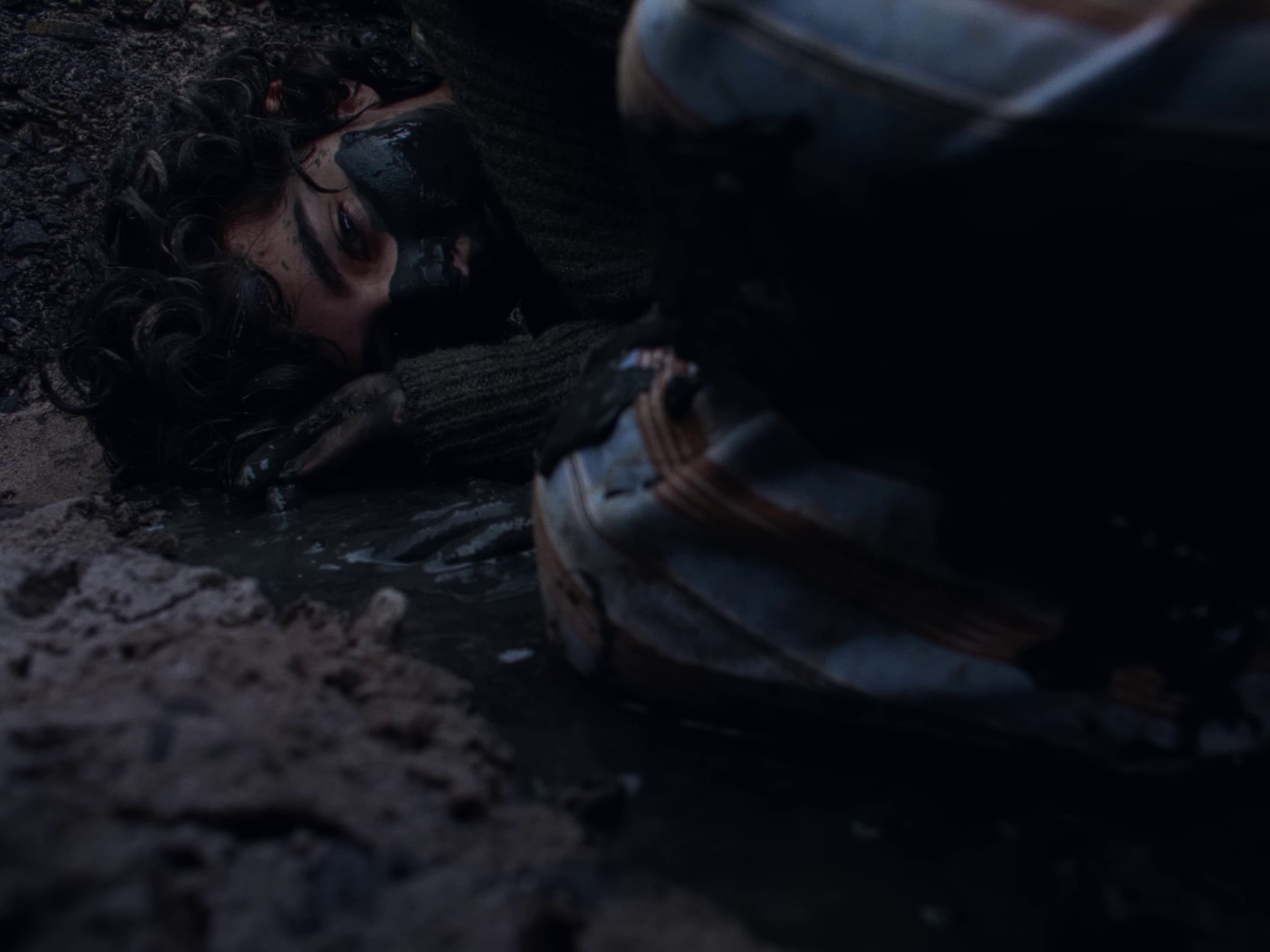 Tell somebody (2022) —  shot,  lighting