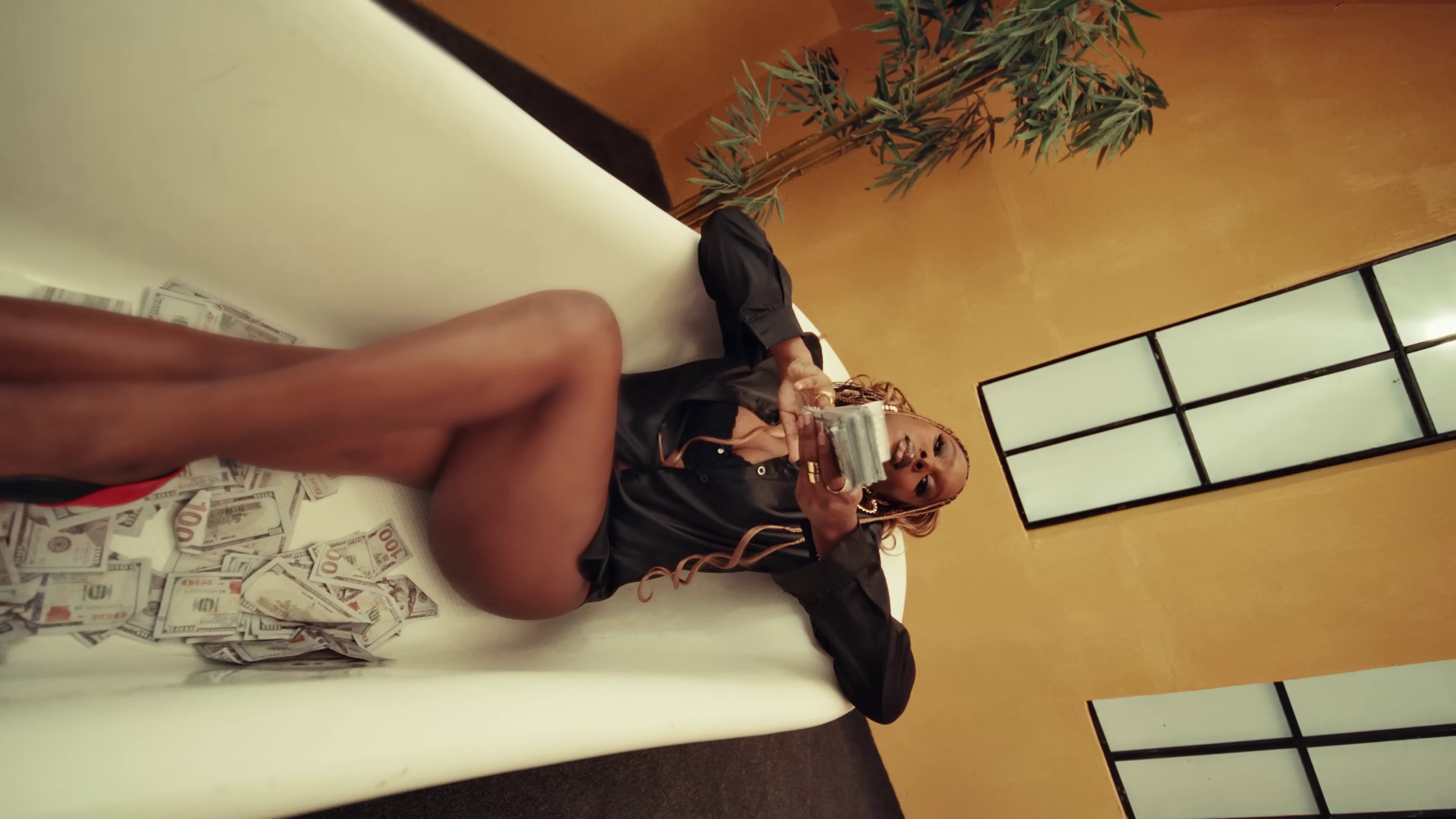 Hallelujah (2023) —  shot,  lighting