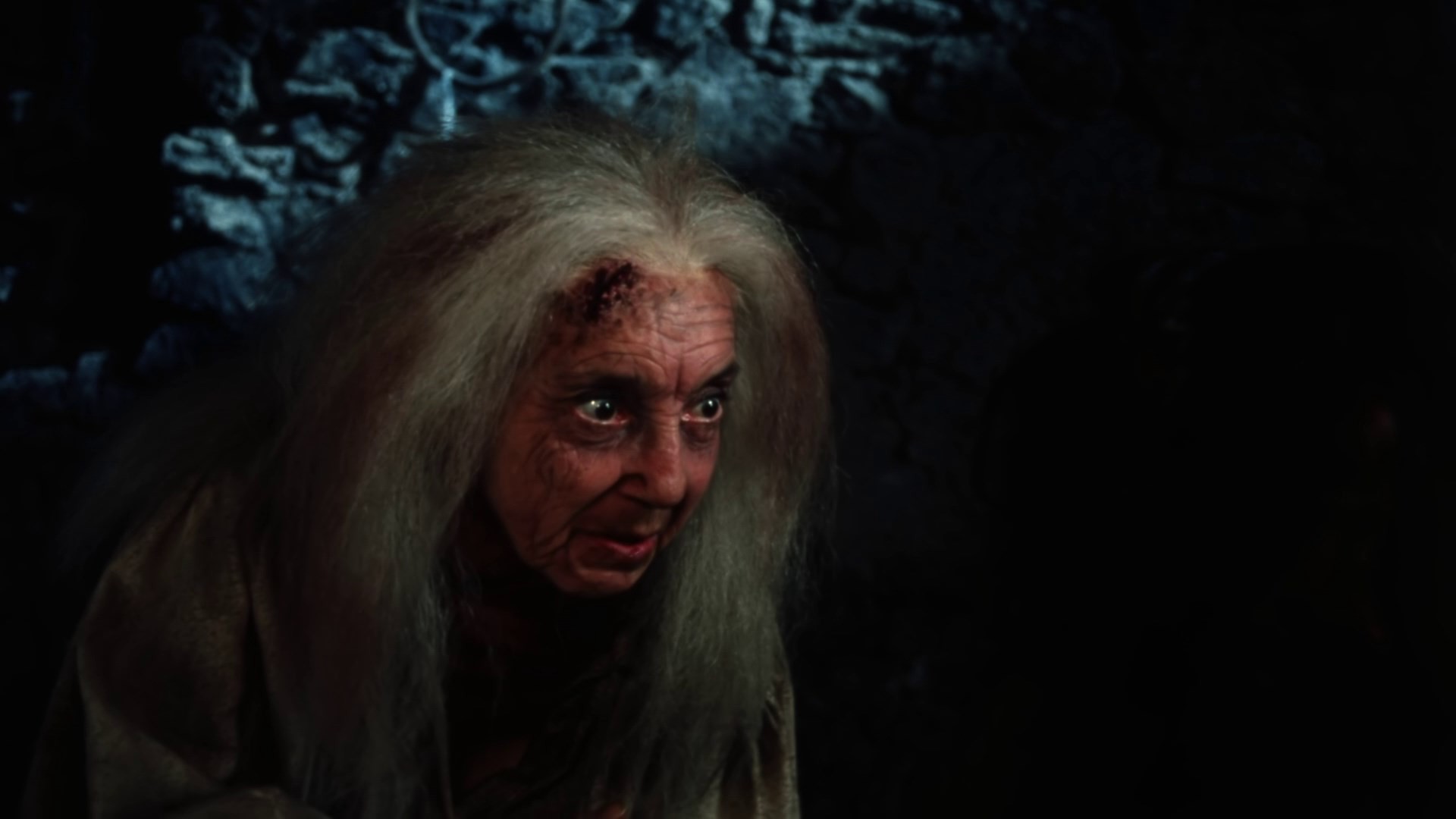 The Pit and the Pendulum (1991) —  shot,  lighting