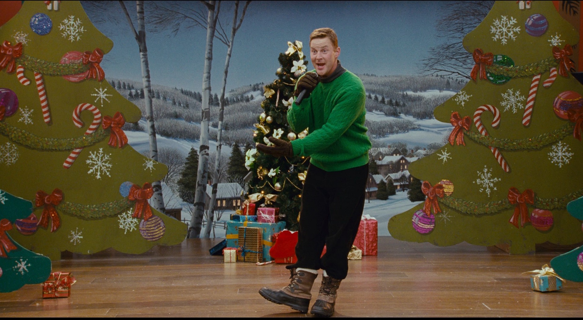 Deck the Halls (2006) —  shot,  lighting