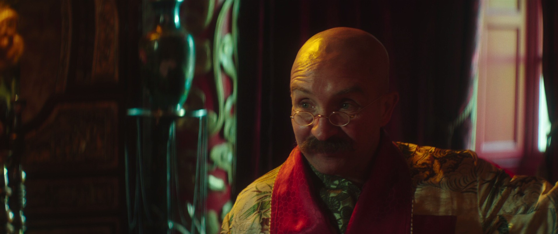 The Limehouse Golem (2016) —  shot,  lighting