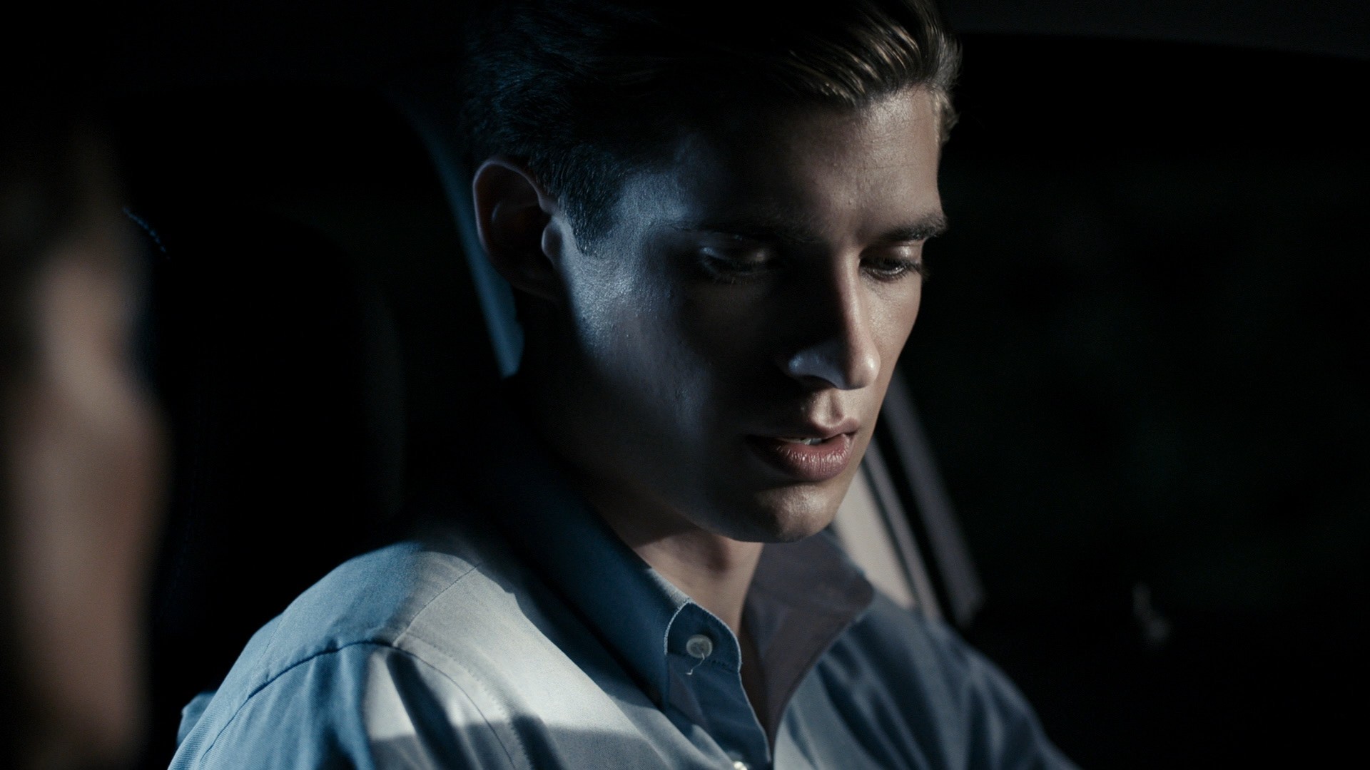 Affairs of State (2018) —  shot,  lighting