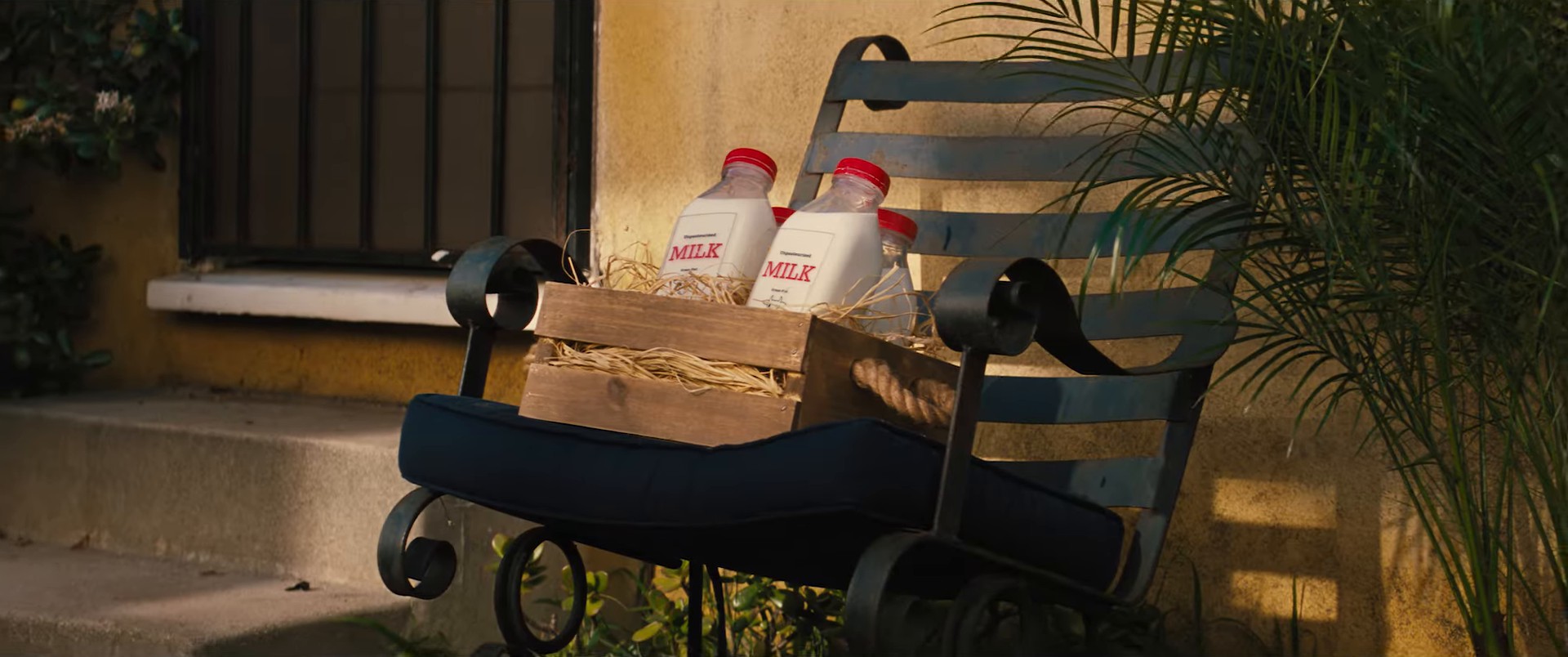 Hammer (2024) —  shot,  lighting