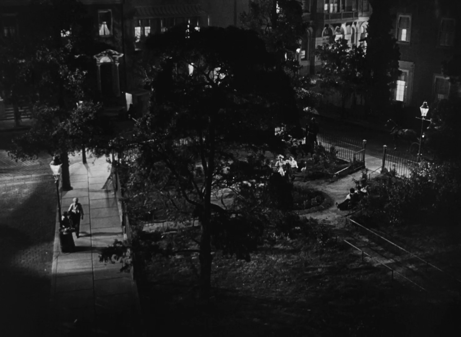 Hangover Square (1945) —  shot,  lighting