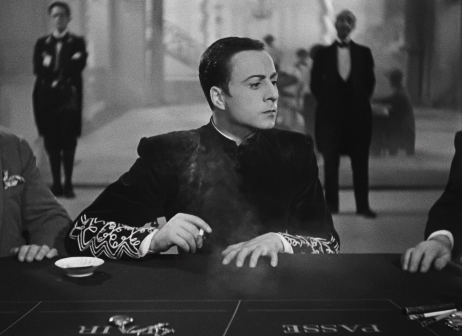 Le dernier milliardaire (1934) —  shot,  lighting