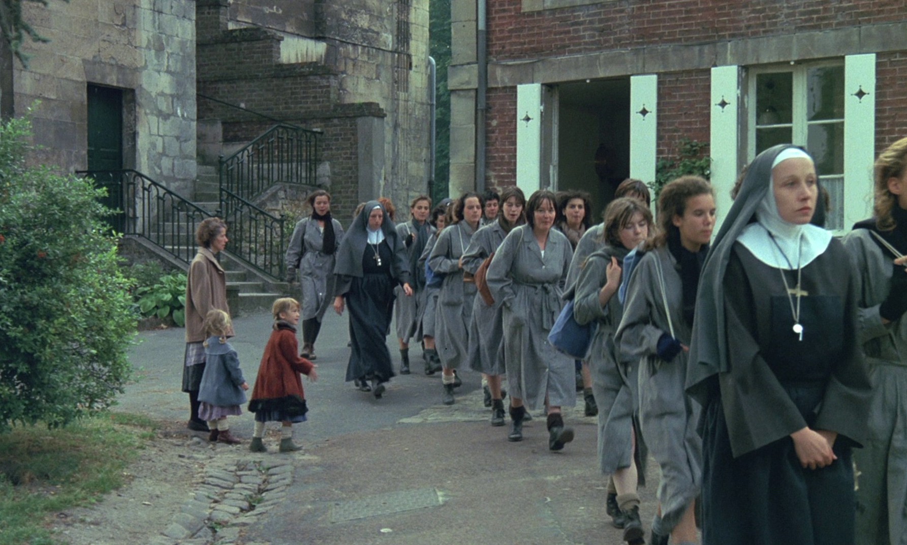 The Little Thief (1988) —  shot,  lighting