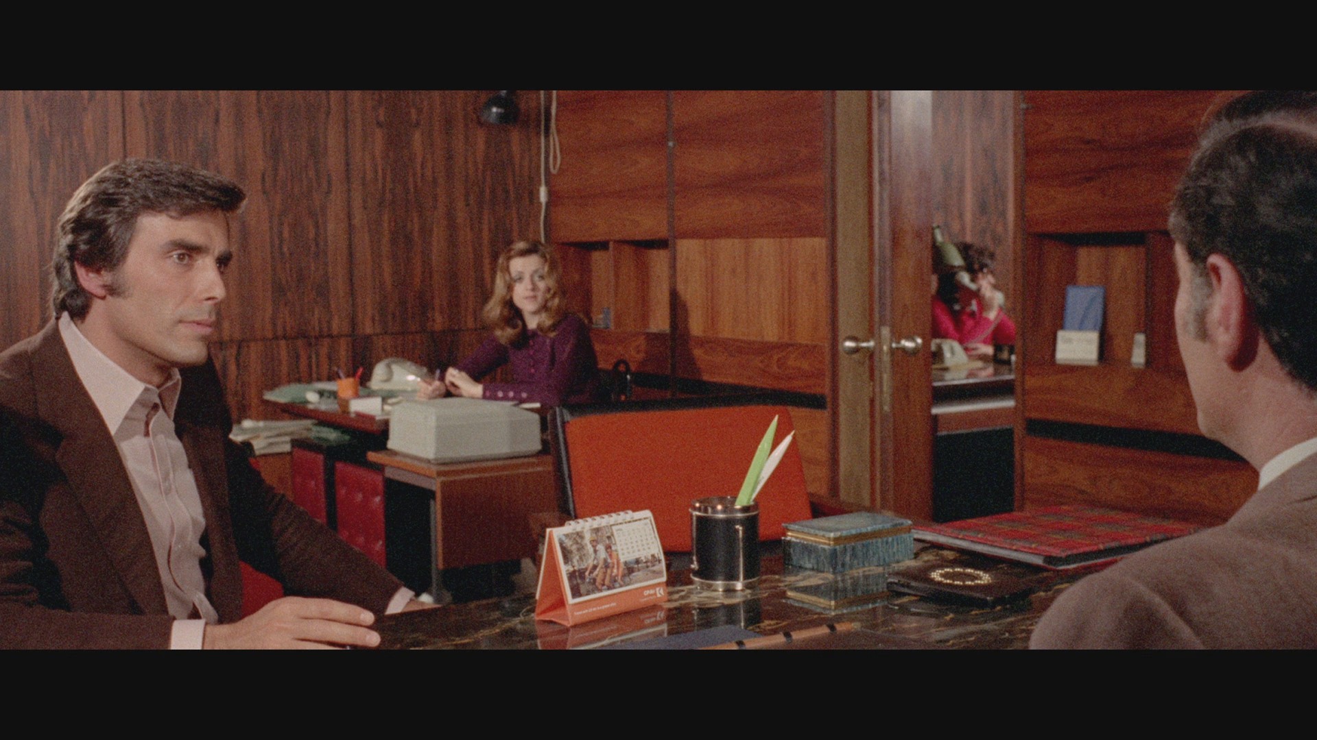 The Case of the Scorpion's Tail (1971) —  shot,  lighting