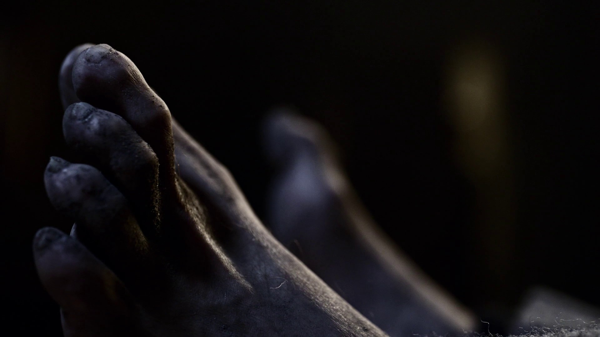 Head Full of Snow (2017) —  shot,  lighting