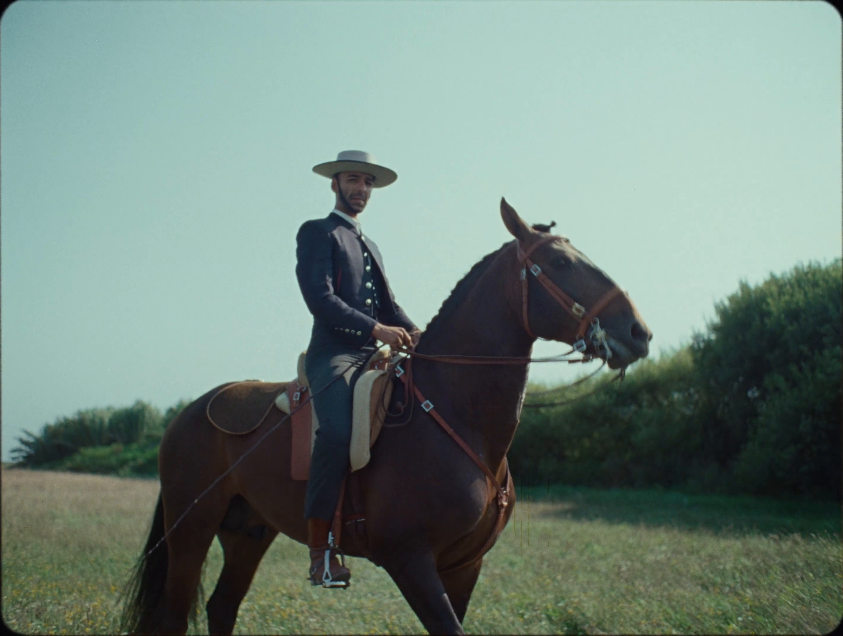 Marcha (2026) —  shot,  lighting