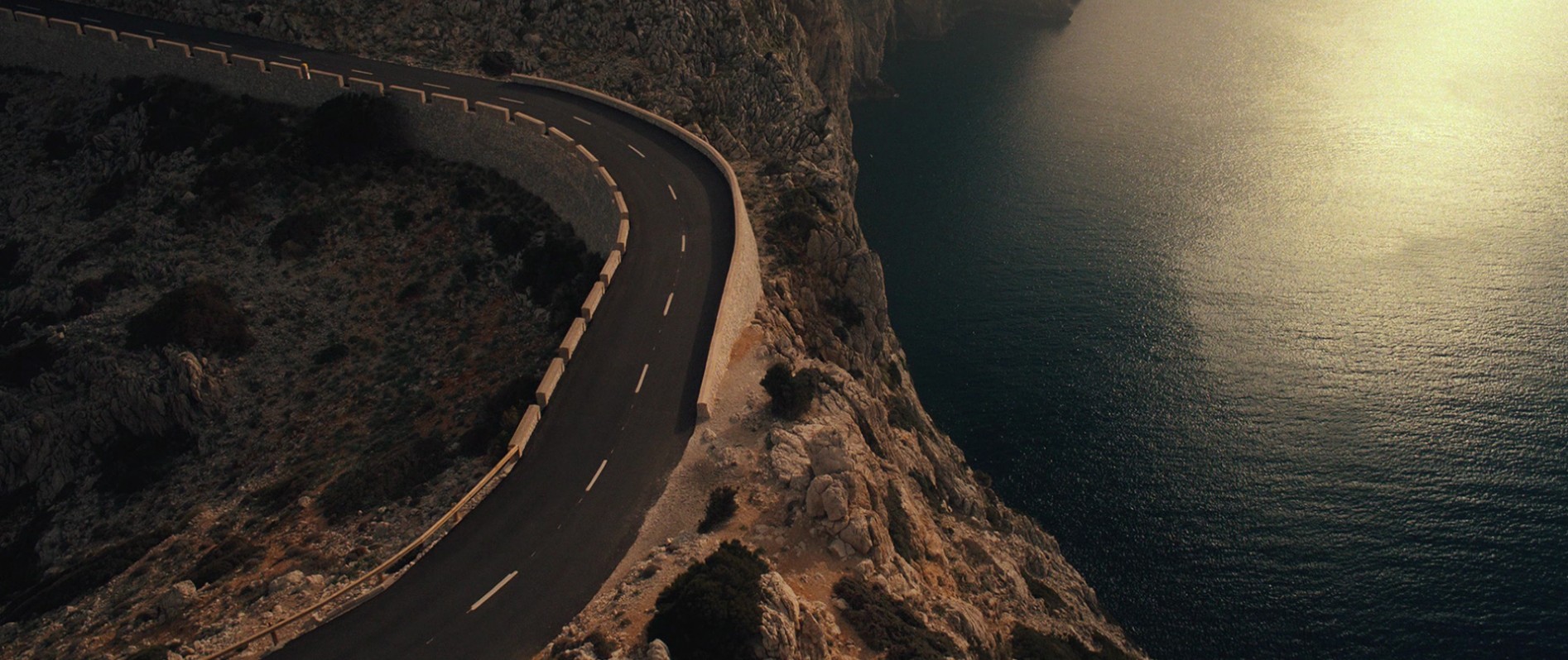 Un petit boulot (2016) —  shot,  lighting