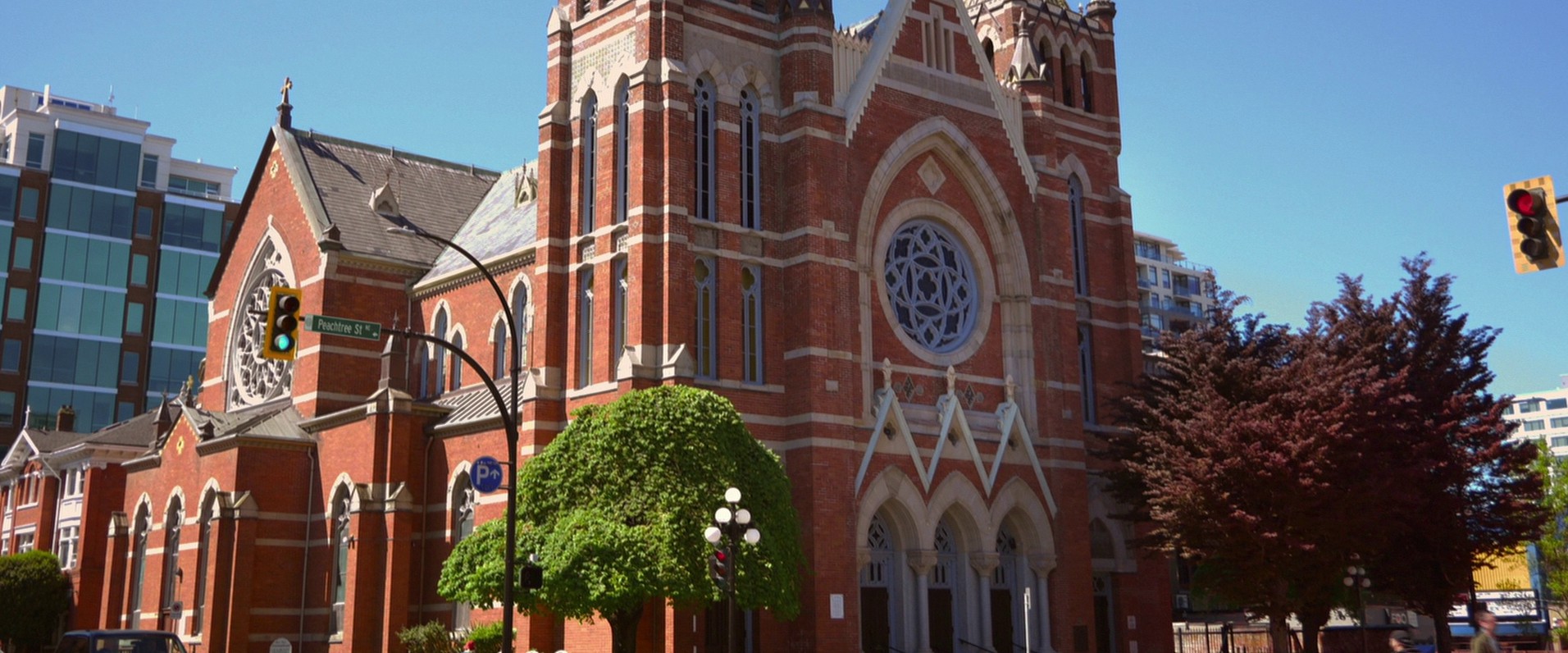 What Men Want (2019) —  shot,  lighting