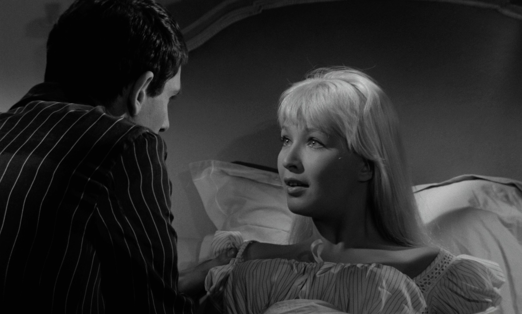 Night Is Not for Sleep (1958) —  shot,  lighting
