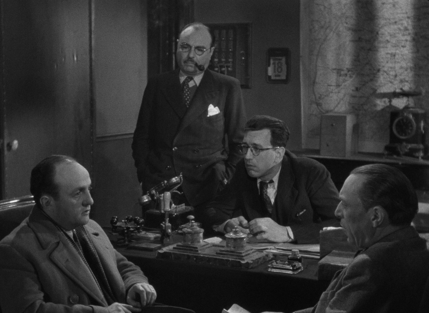 Quai des Orfèvres (1947) —  shot,  lighting