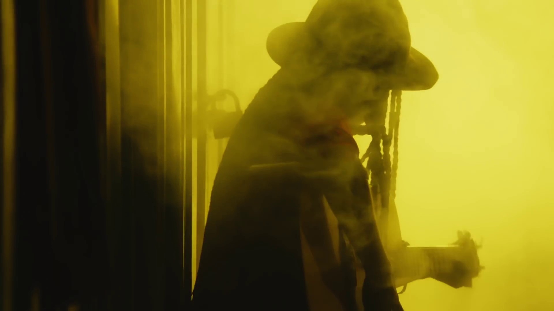 LoLo (2019) —  shot,  lighting