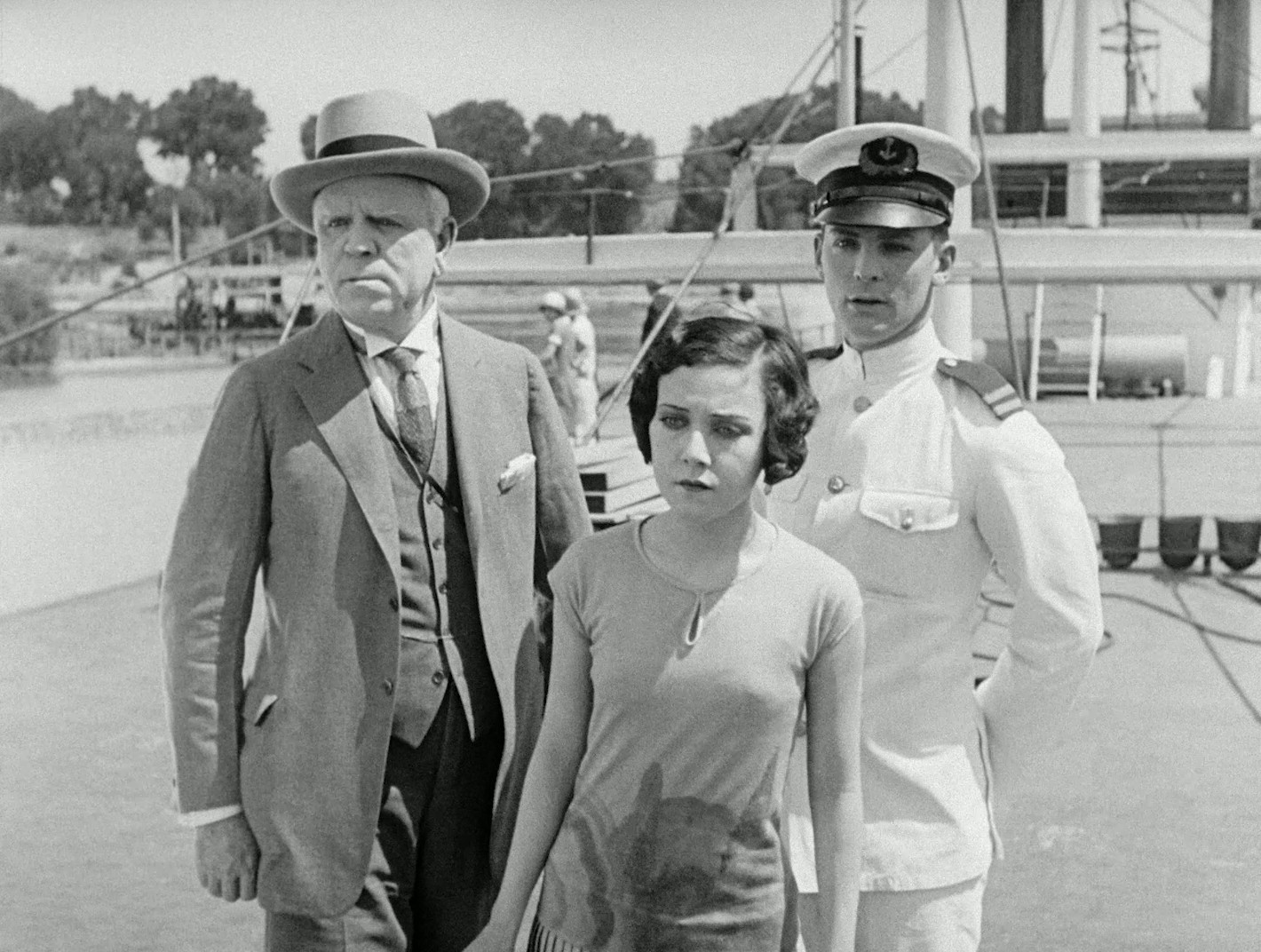 Steamboat Bill, Jr. (1928) —  shot,  lighting