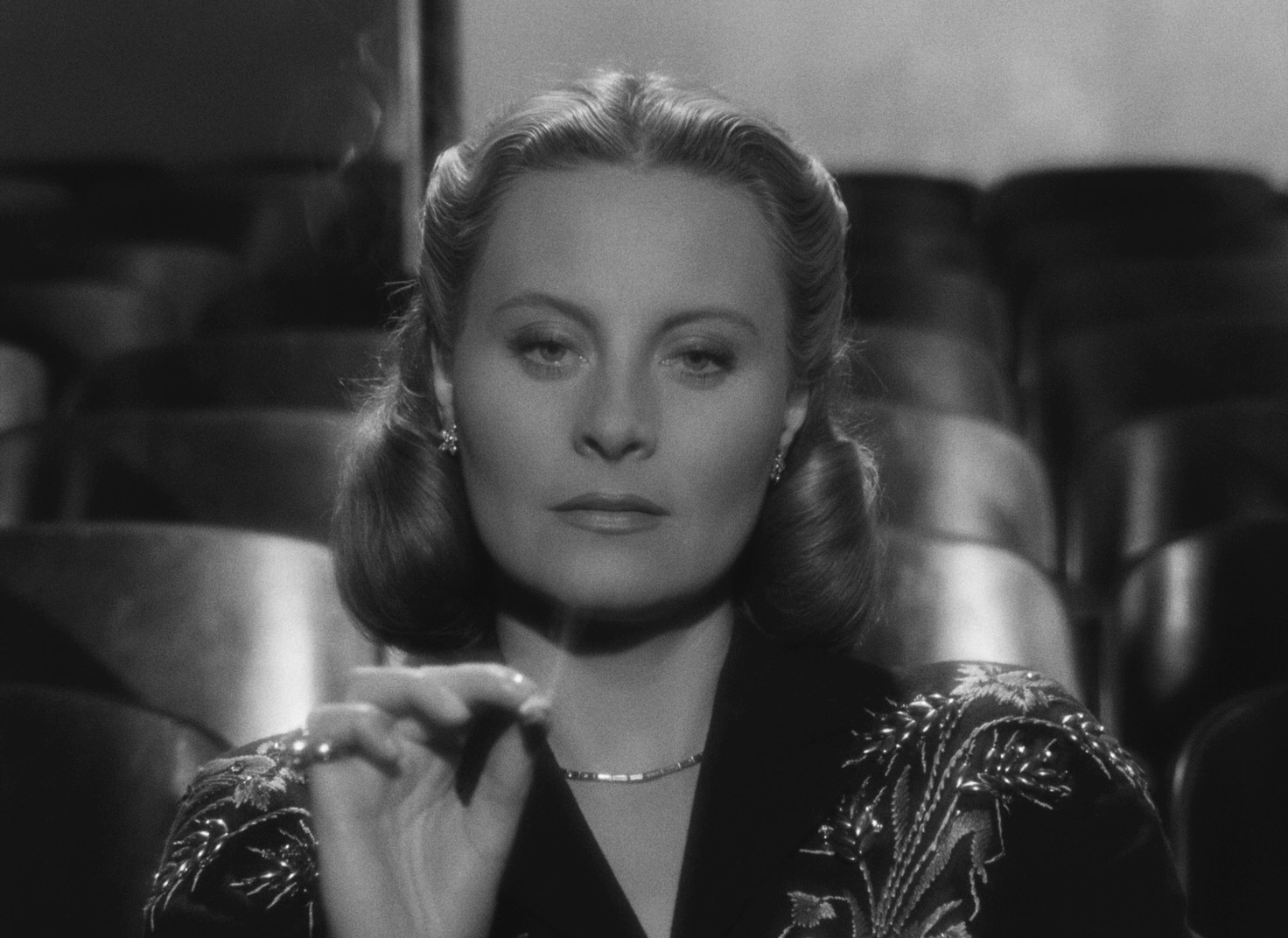 The Moment of Truth (1952) —  shot,  lighting