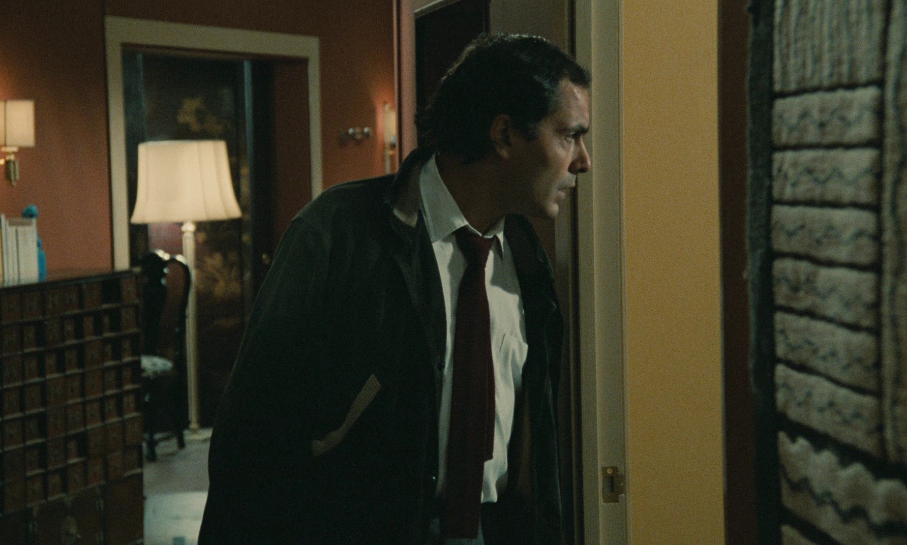 La 7ème cible (1984) —  shot,  lighting