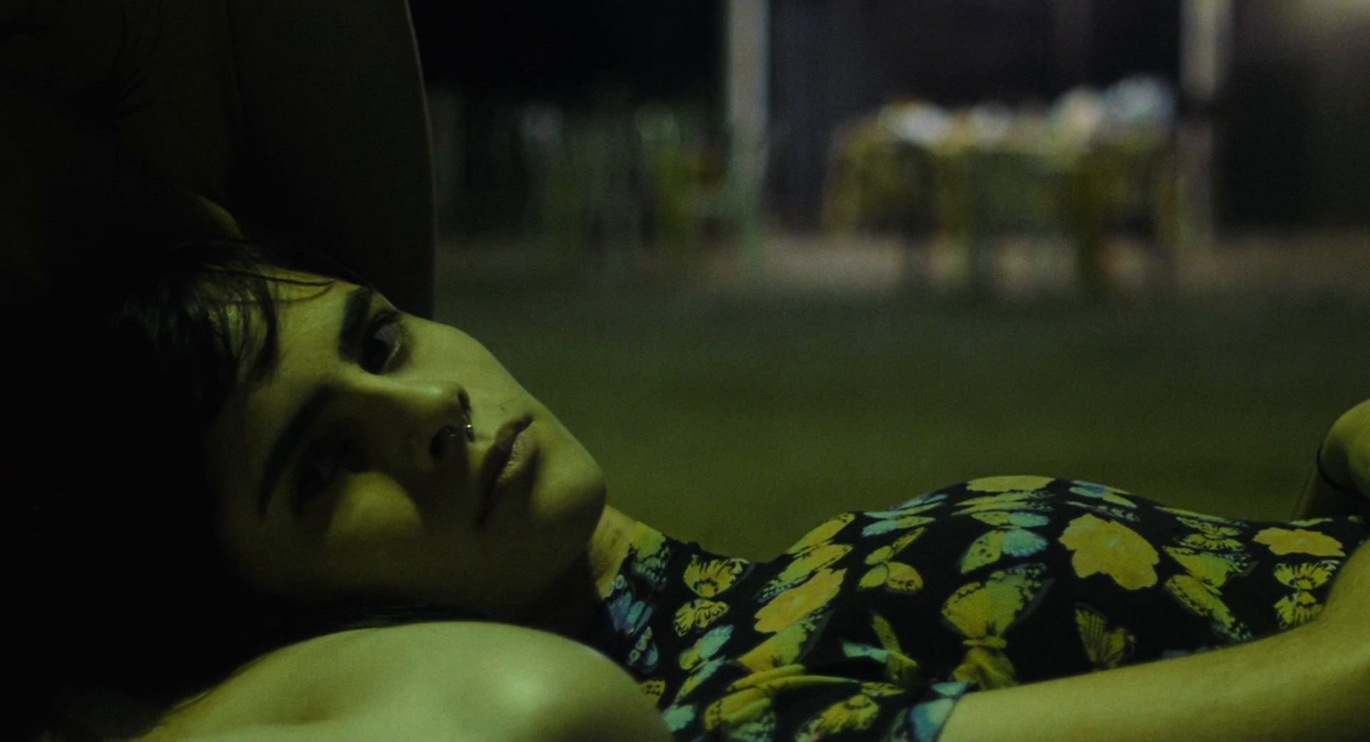 The Yellow Night (2019) —  shot,  lighting