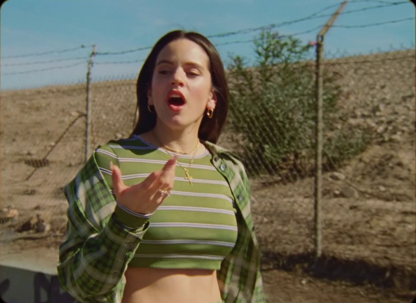 Barefoot In The Park (2019) —  shot,  lighting