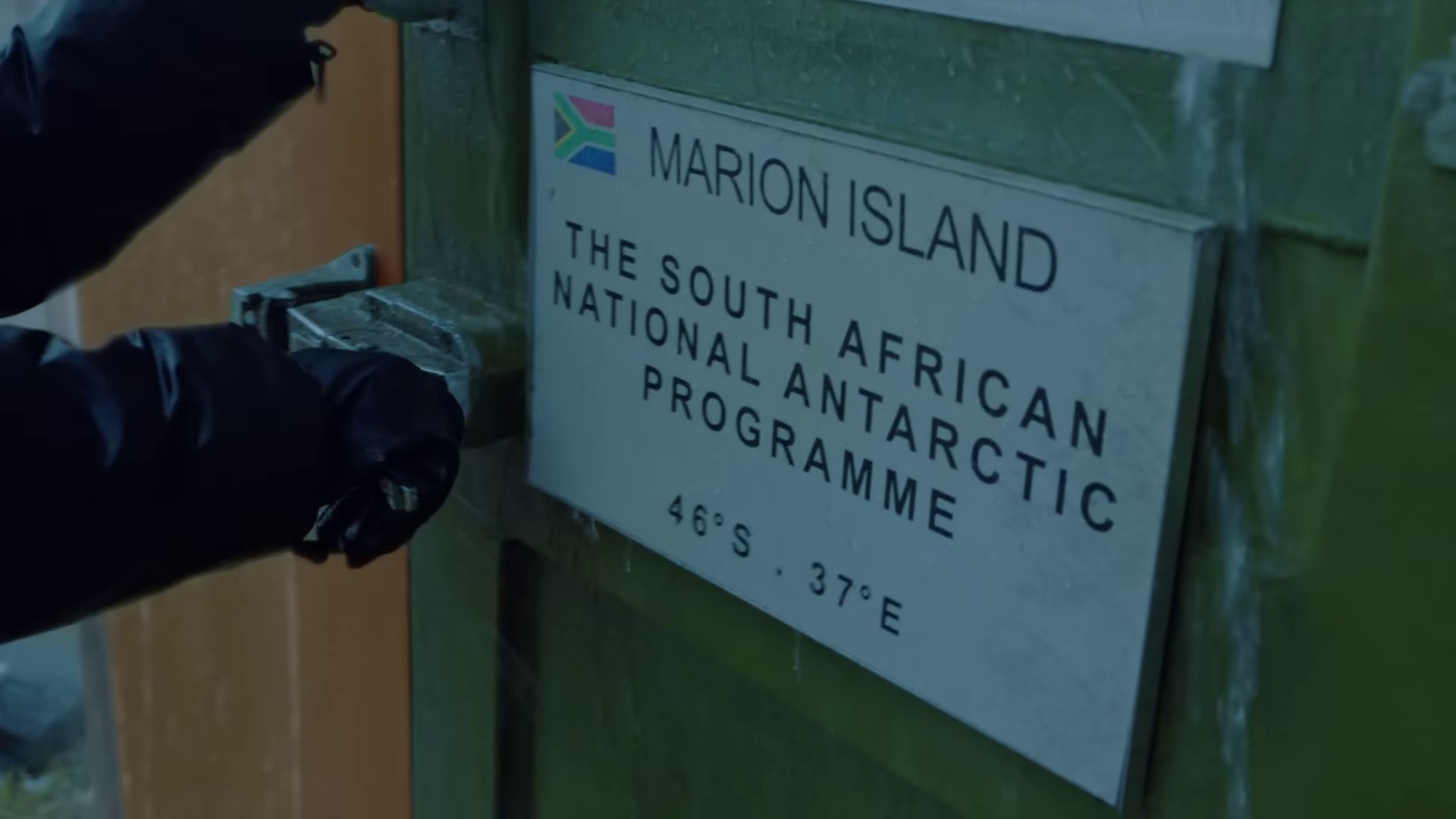 Beyond The Sea (2024) —  shot,  lighting