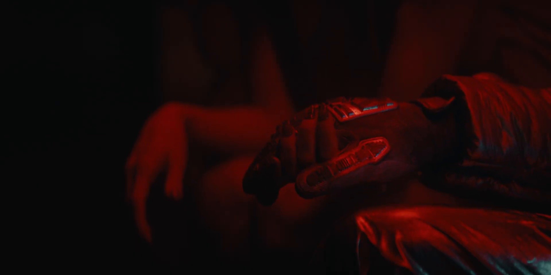 HORS DU TEMPS (2025) —  shot,  lighting