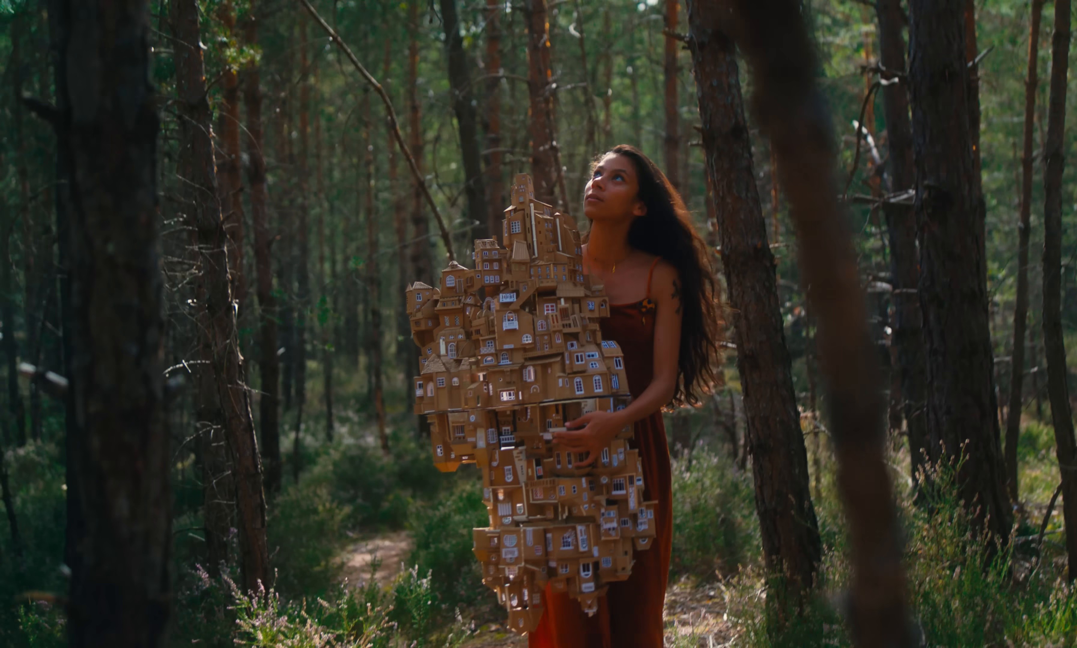 Valparaiso (2023) —  shot,  lighting