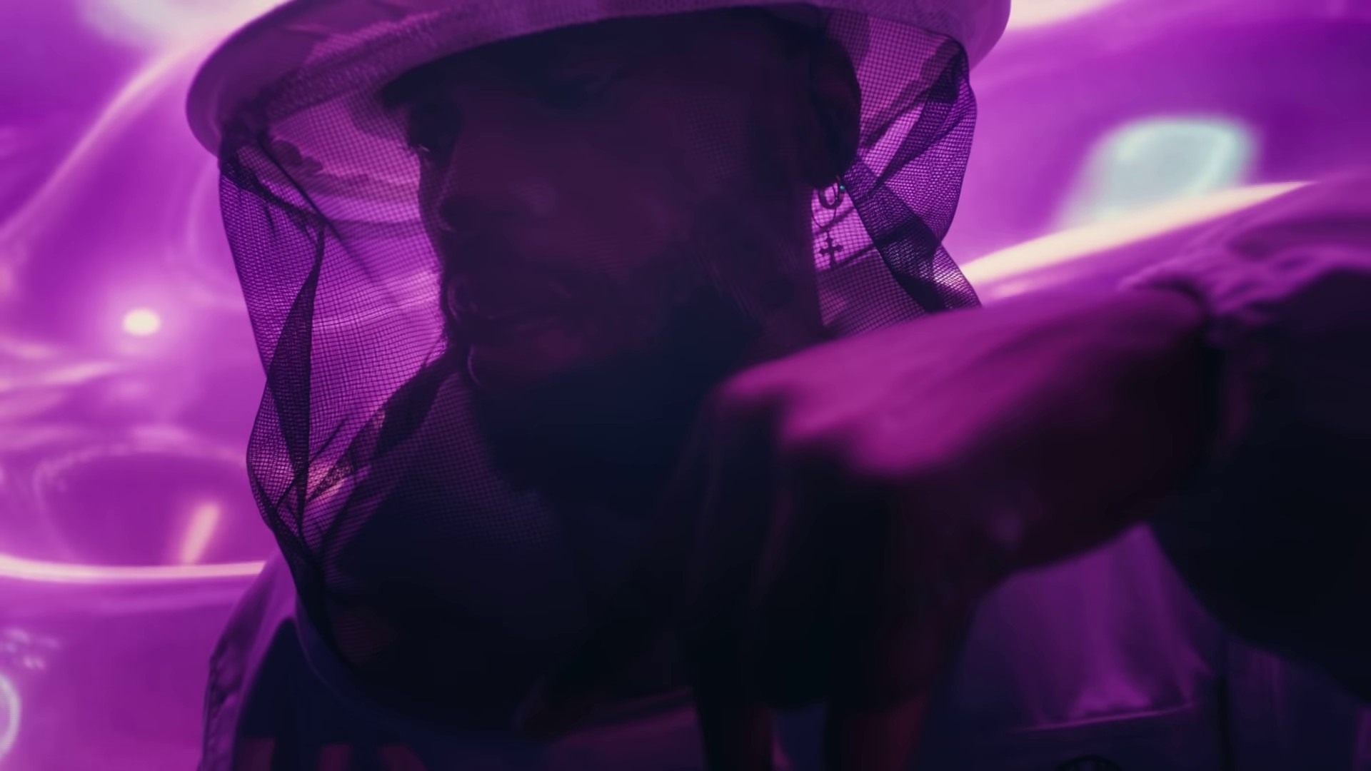 POLLEN (2021) —  shot,  lighting