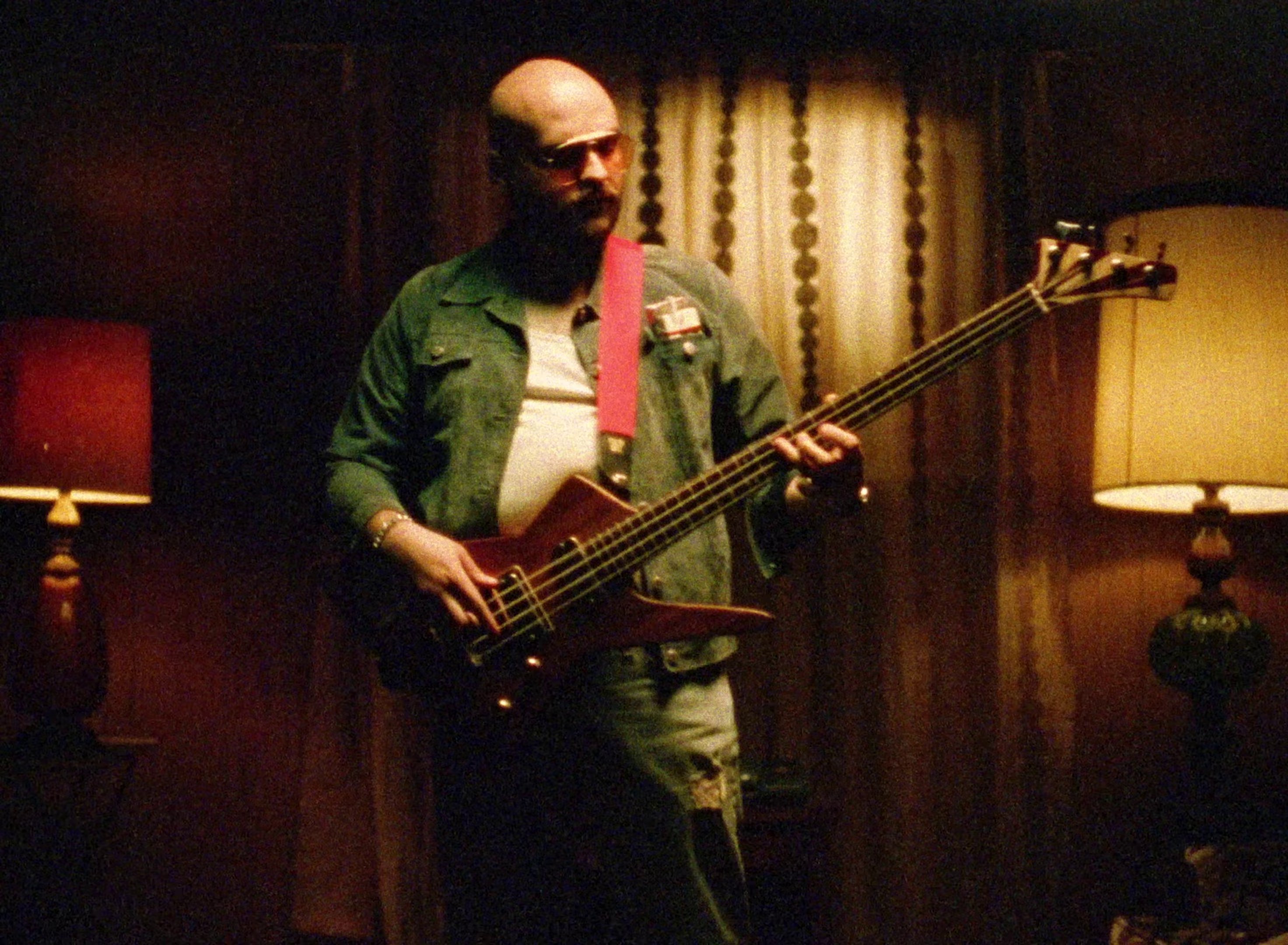 Can't Get Enough (2023) —  shot,  lighting