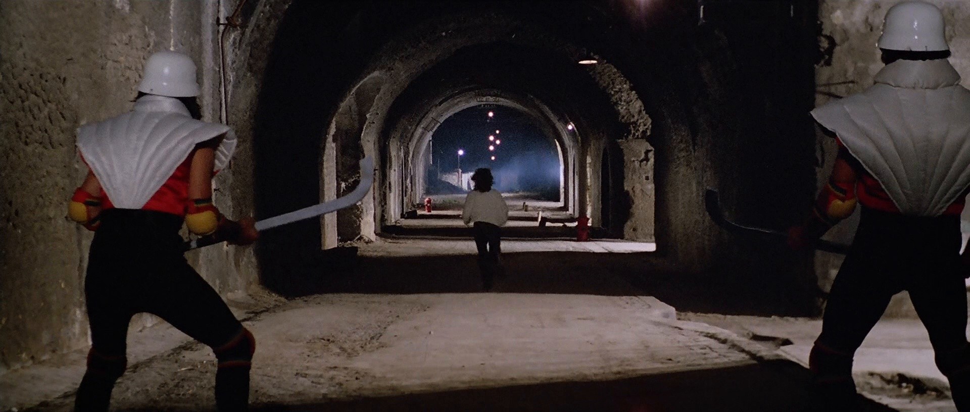 1990: The Bronx Warriors (1982) —  shot,  lighting