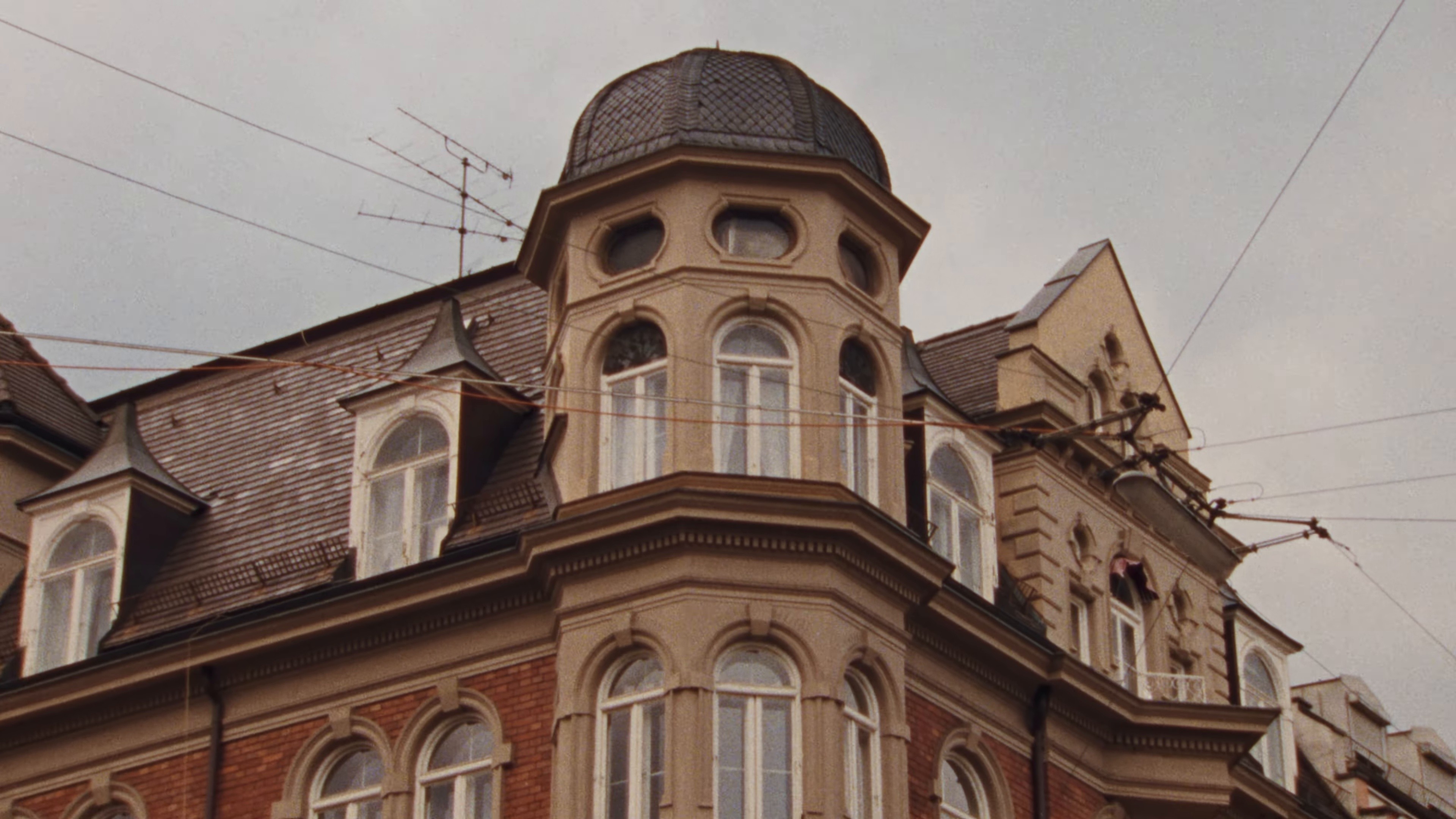 Isar (2025) —  shot,  lighting