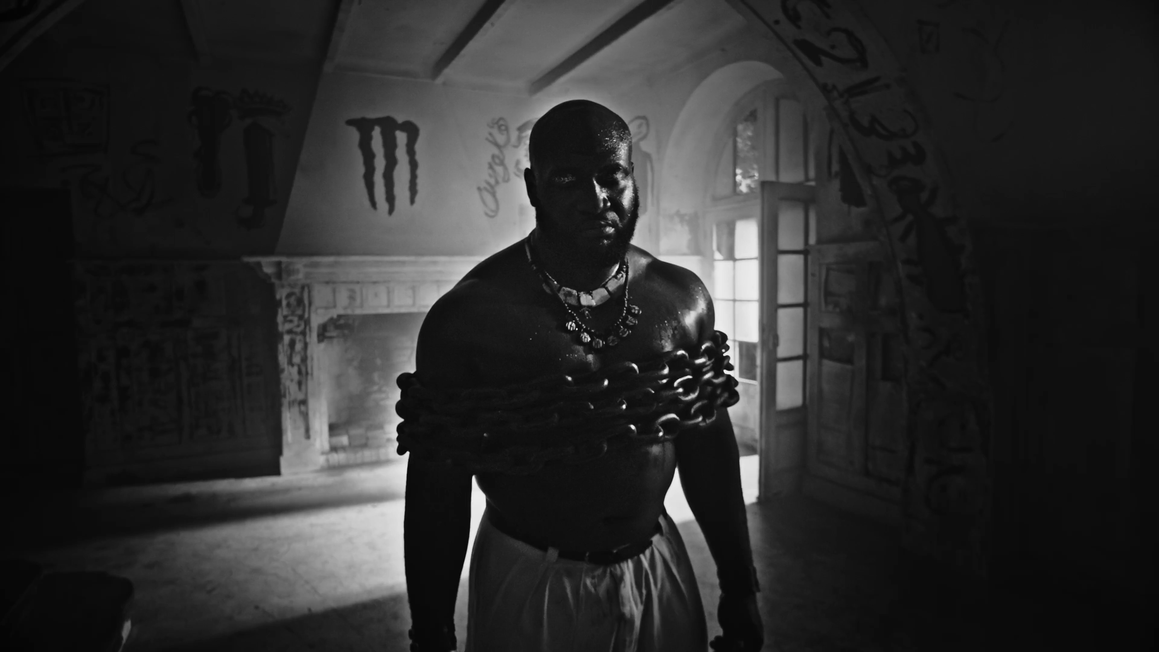 M9AWDA (2022) —  shot,  lighting