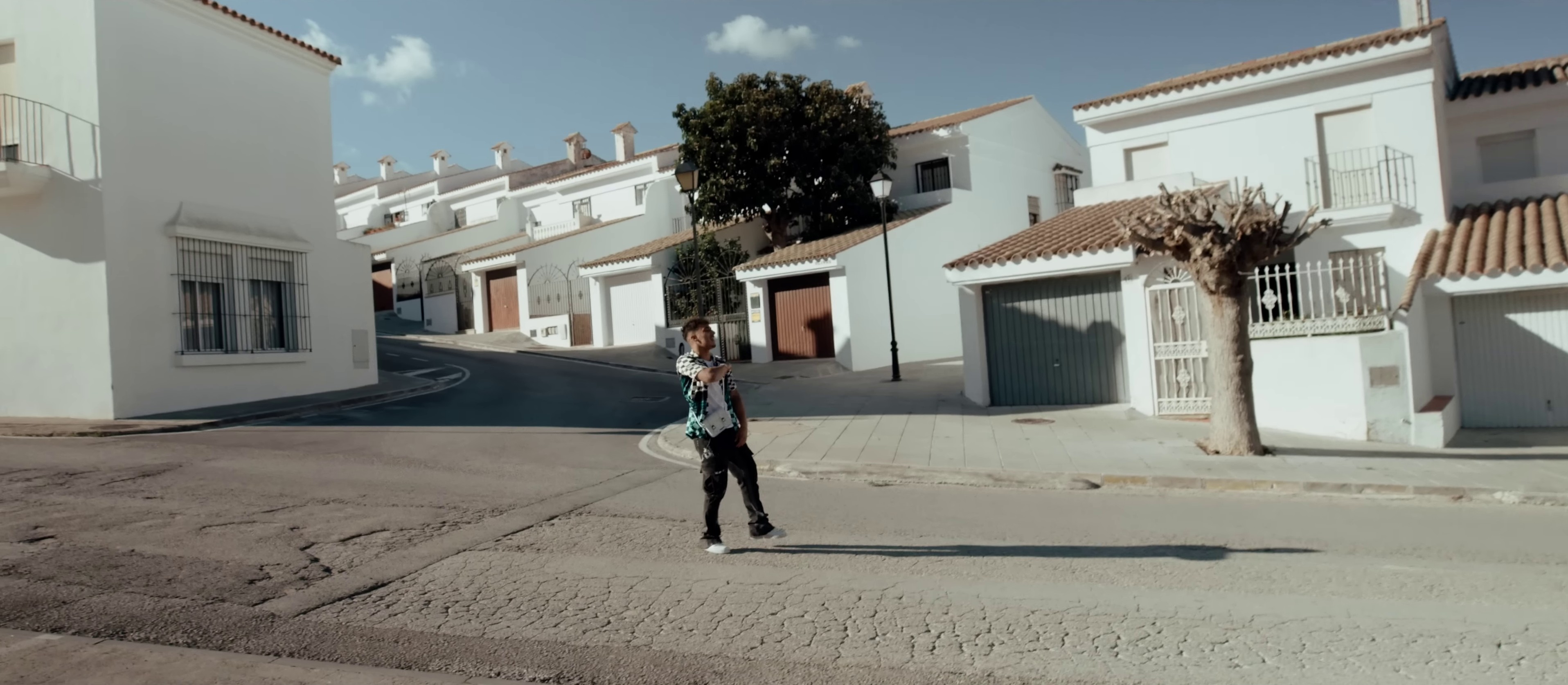 Premier Amour (2023) —  shot,  lighting