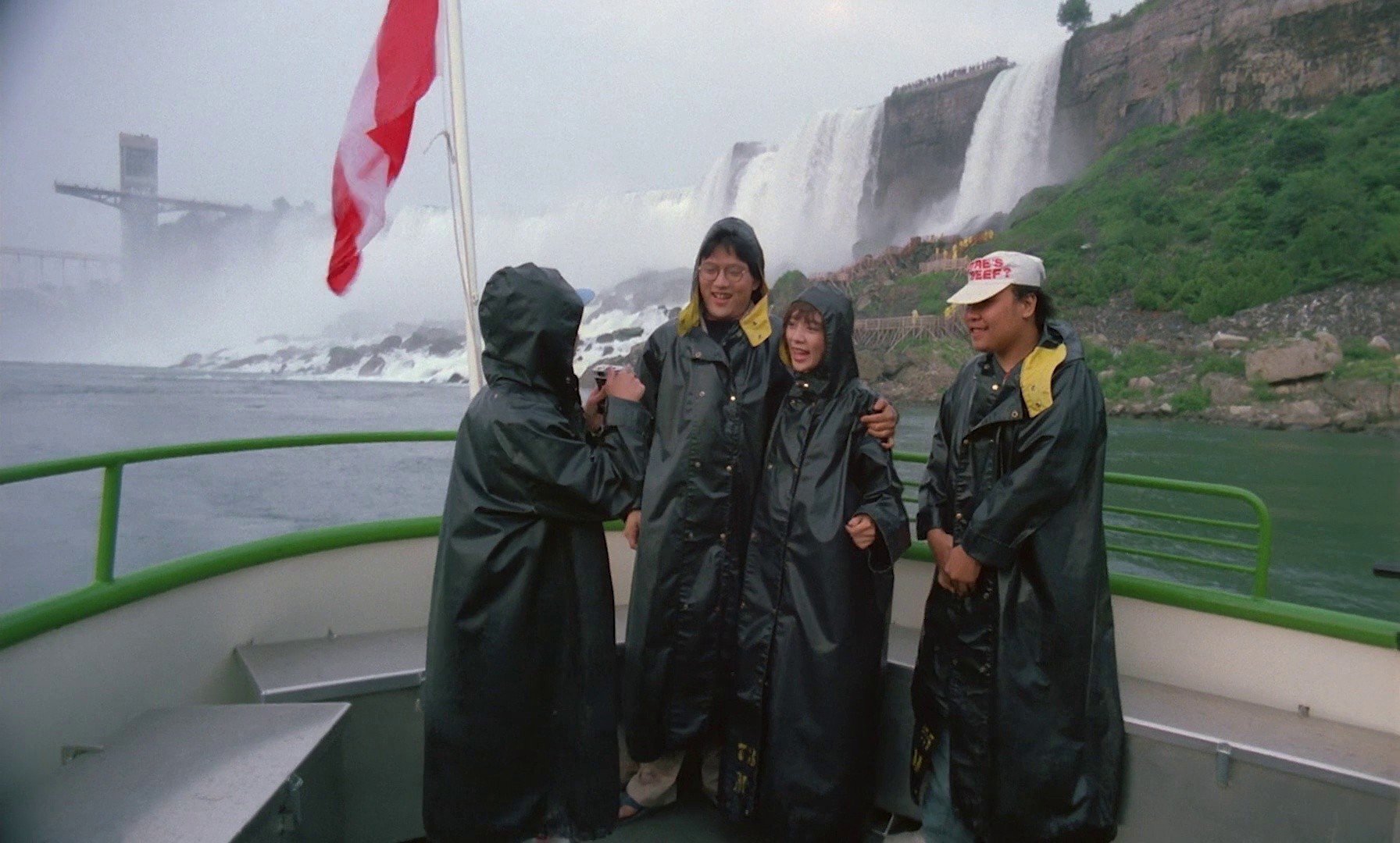 The Illegal Immigrant (1985) —  shot,  lighting